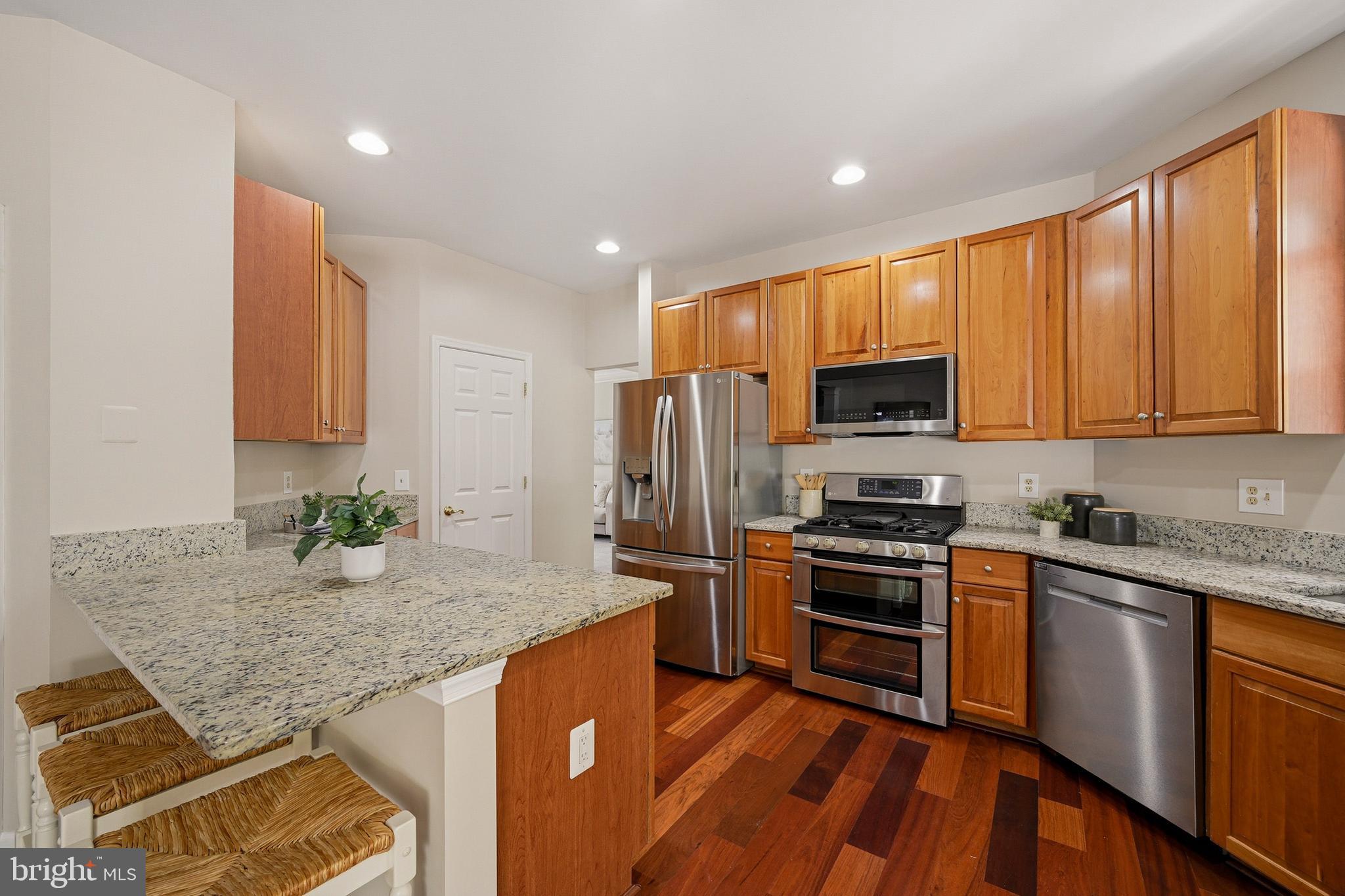 BRAMPTON HILLS - Residential