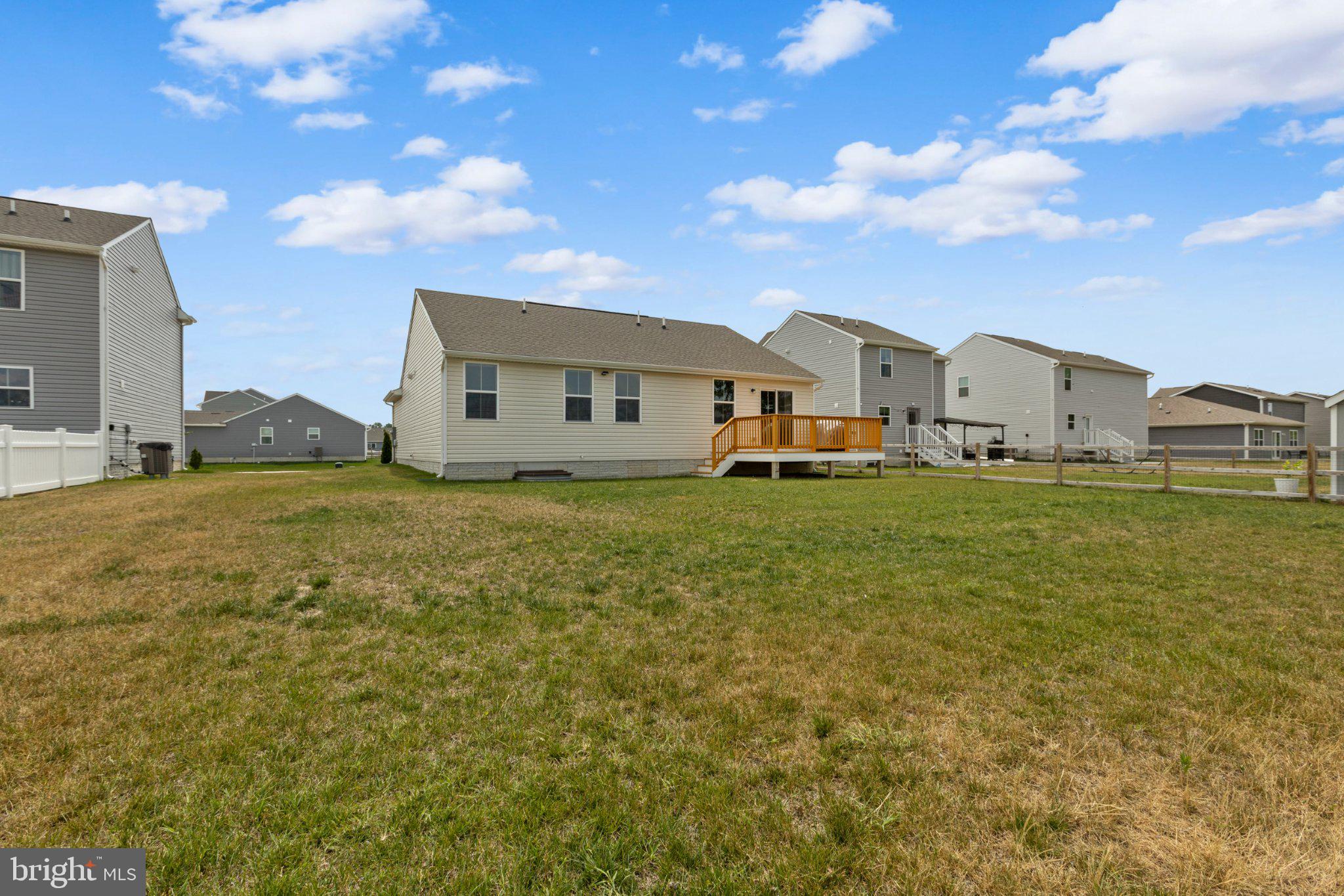 MEARFIELD - Residential