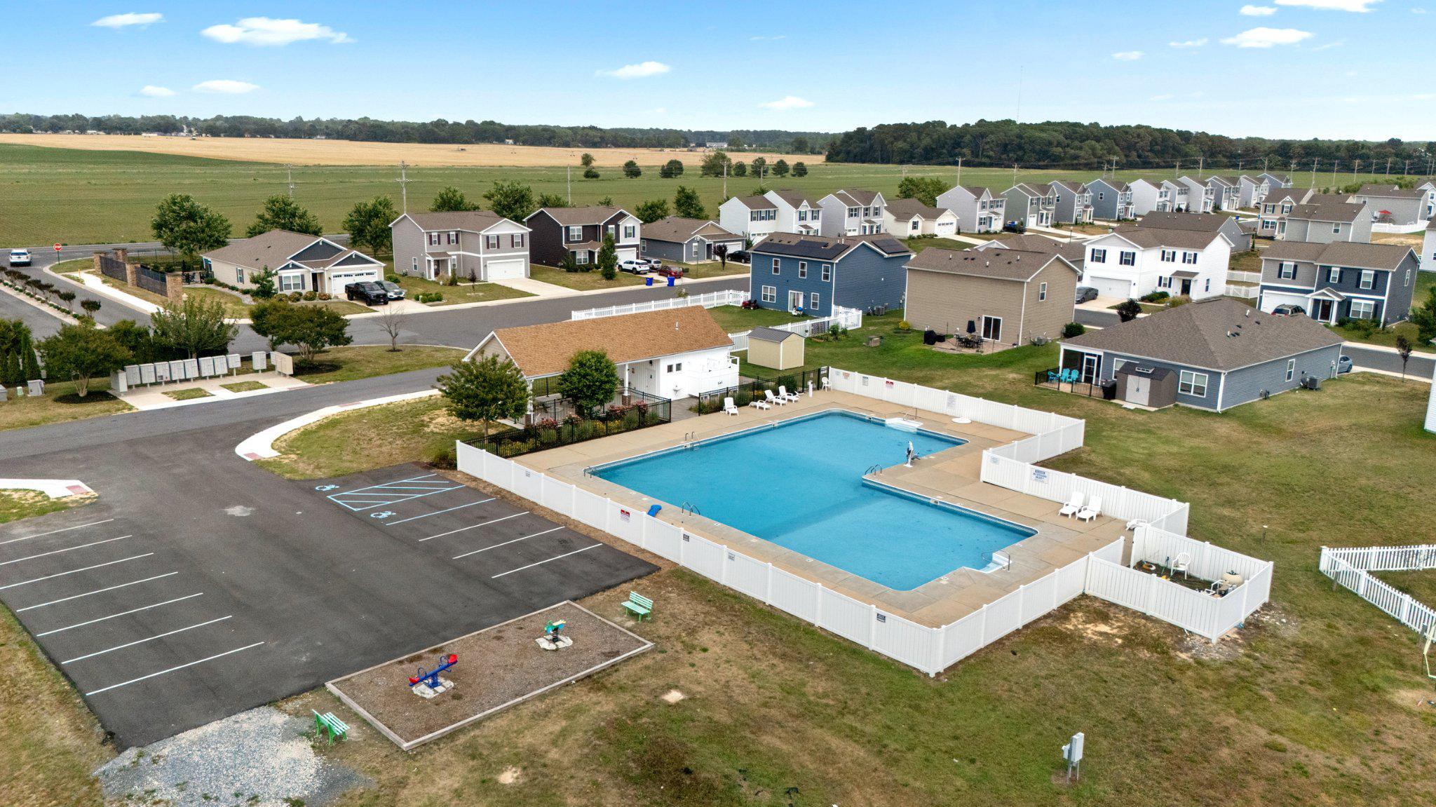MEARFIELD - Residential
