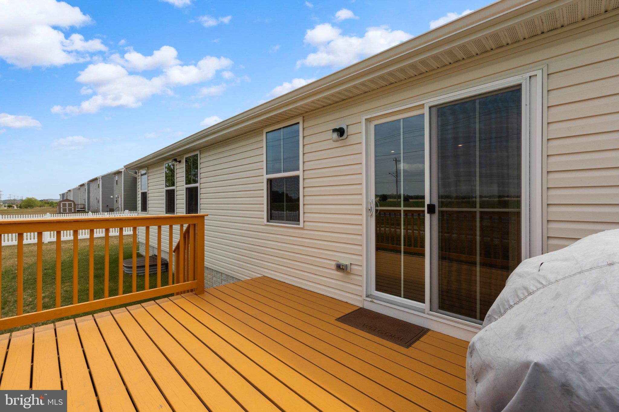 MEARFIELD - Residential