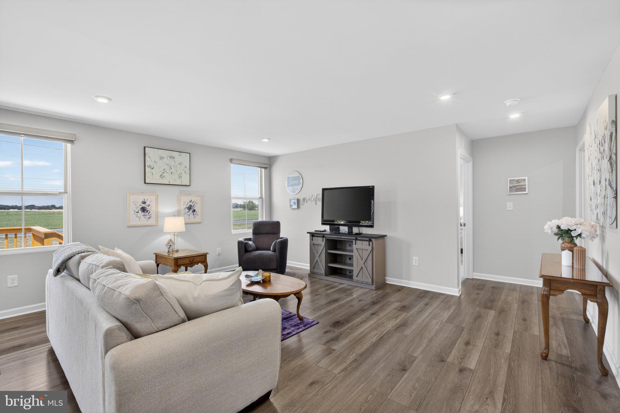 MEARFIELD - Residential