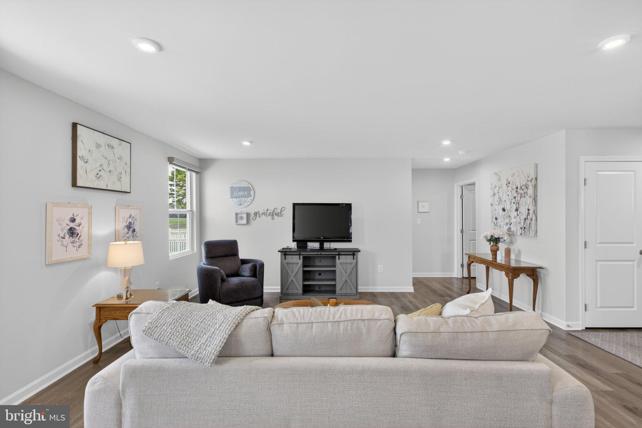 MEARFIELD - Residential