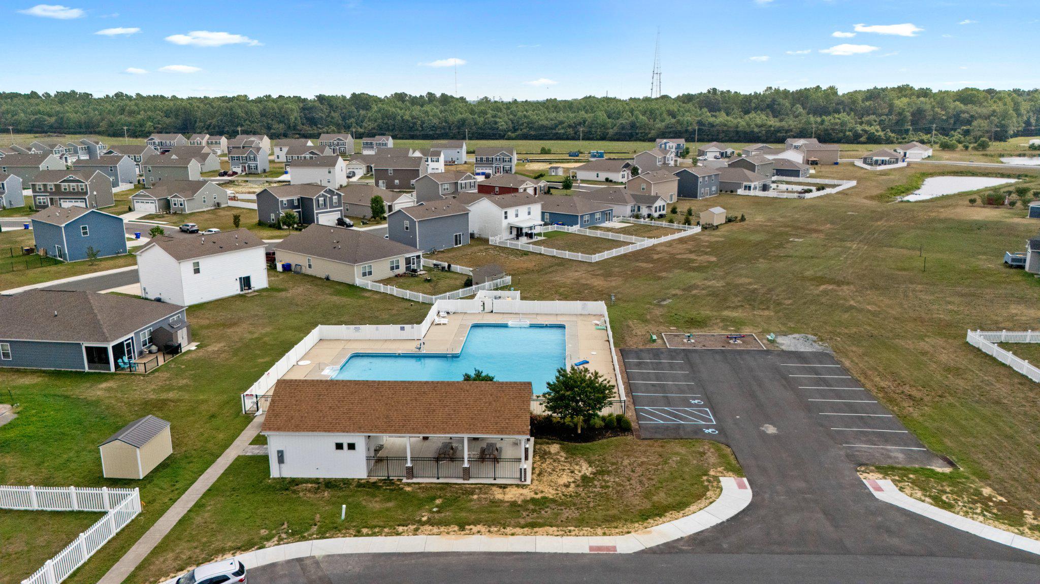 MEARFIELD - Residential