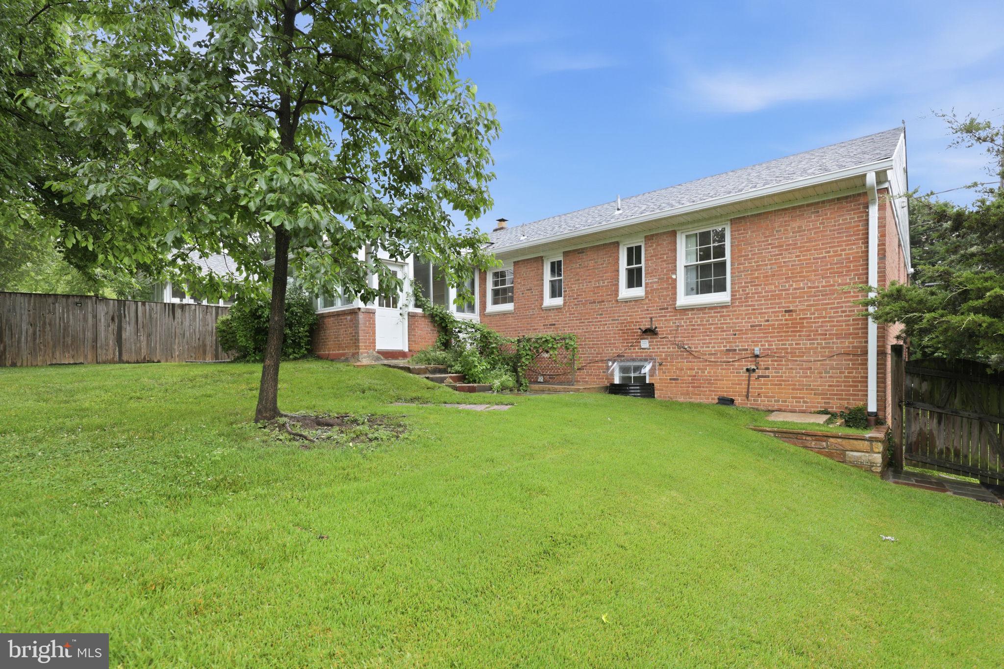 NORTHMONT - Residential