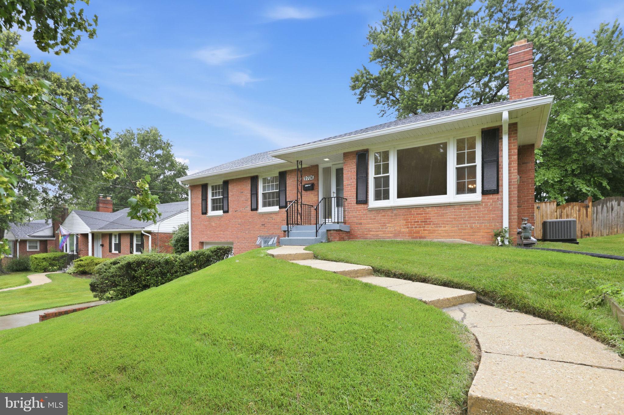 NORTHMONT - Residential