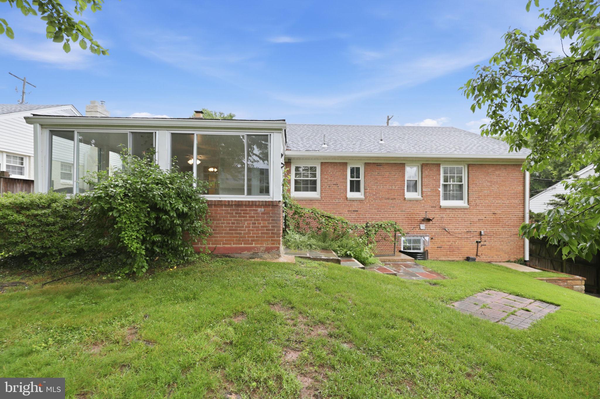 NORTHMONT - Residential