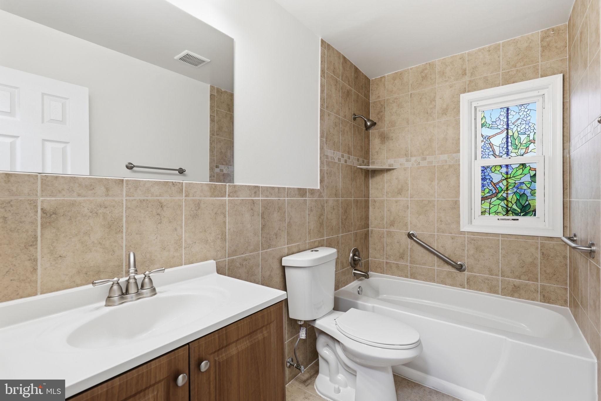 NORTHMONT - Residential