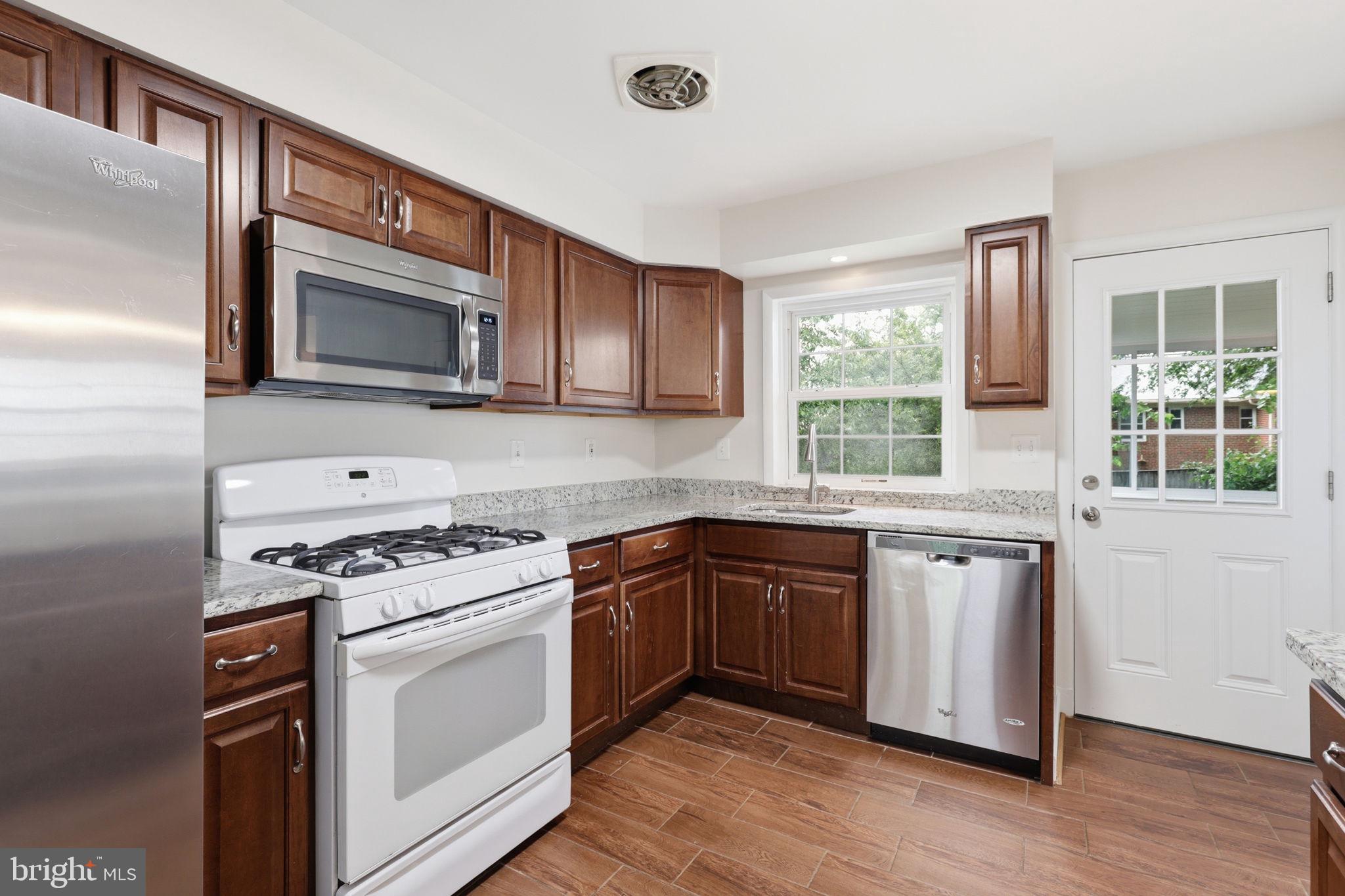 NORTHMONT - Residential