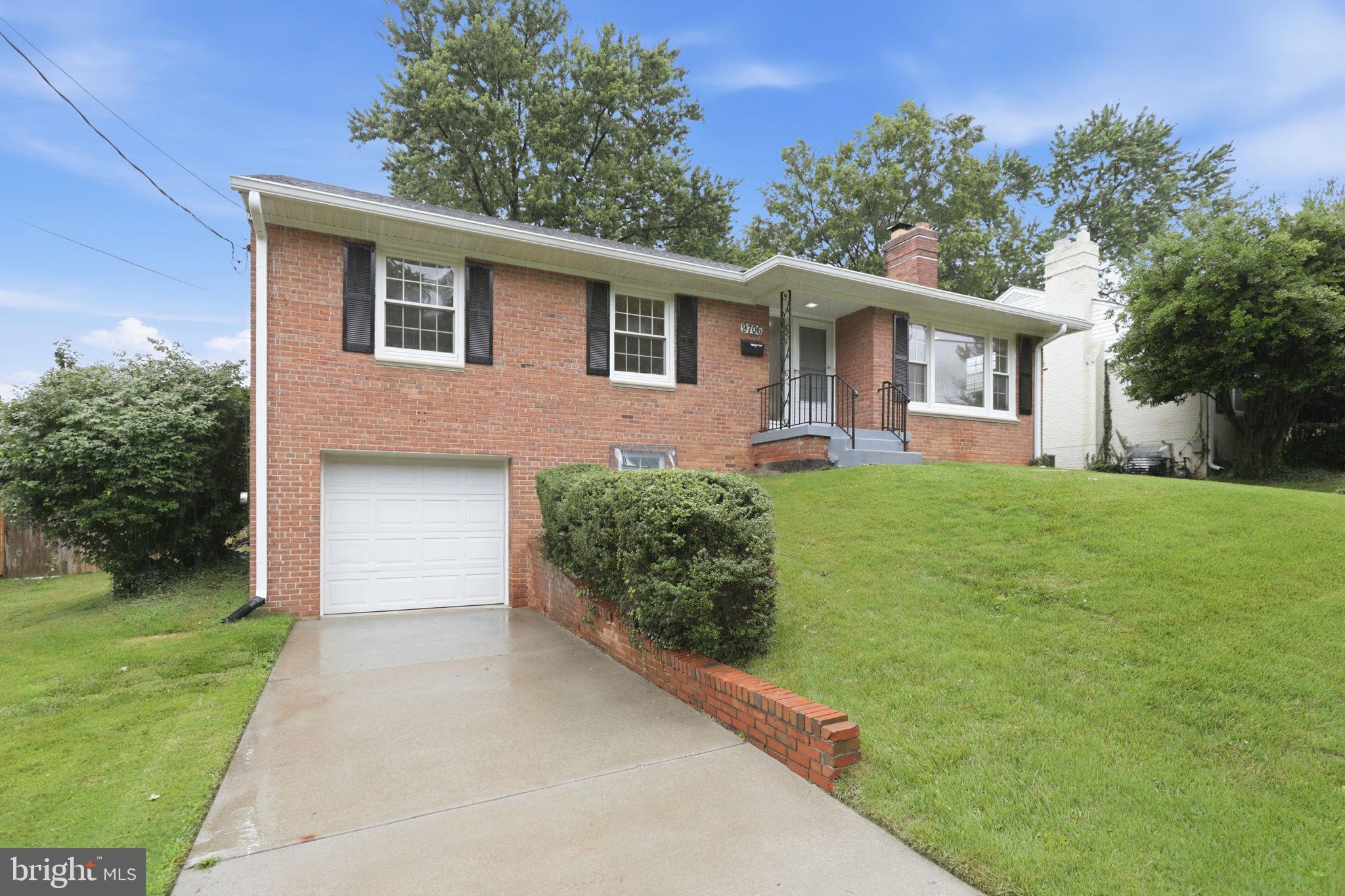 NORTHMONT - Residential