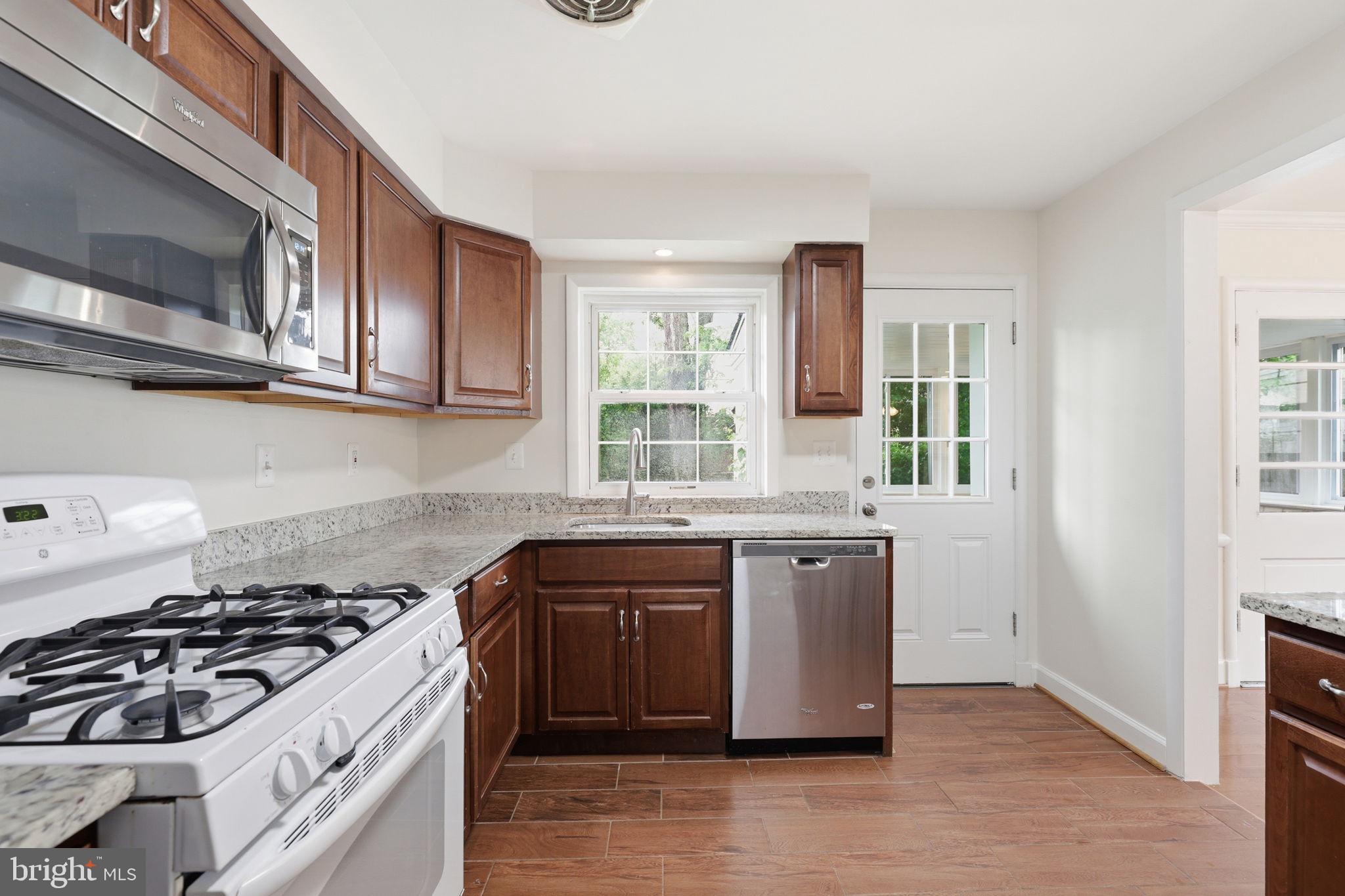 NORTHMONT - Residential