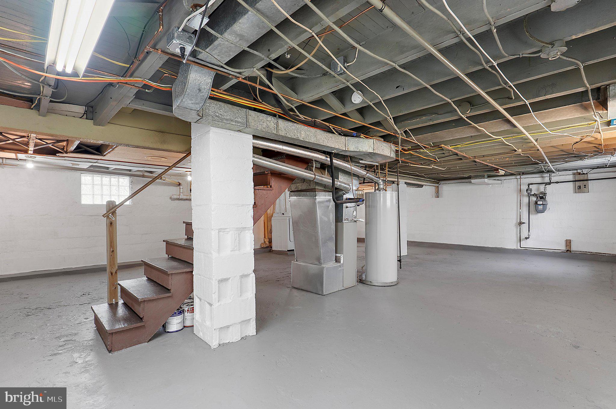 NORTH HALETHORPE - Residential