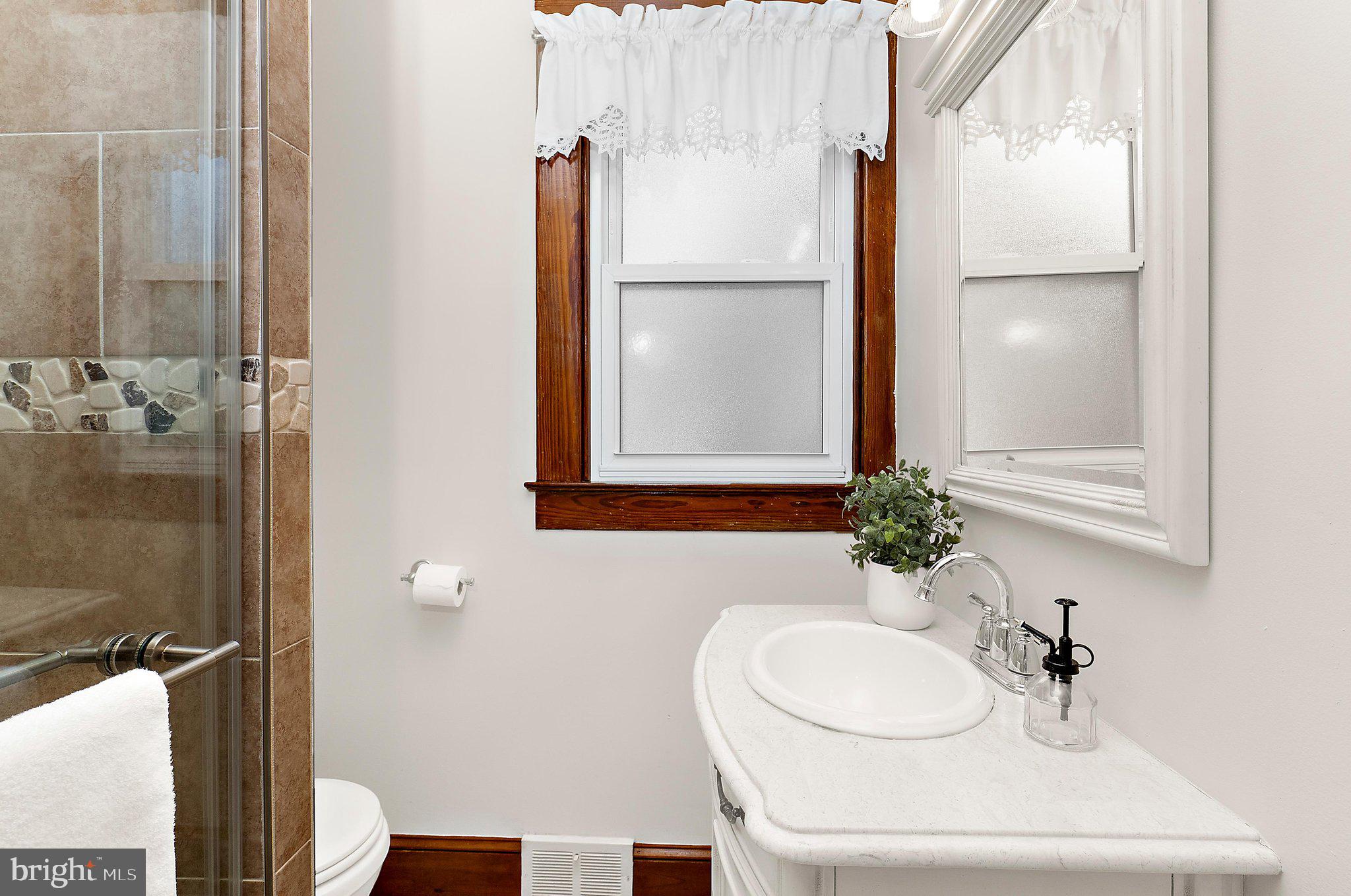 NORTH HALETHORPE - Residential