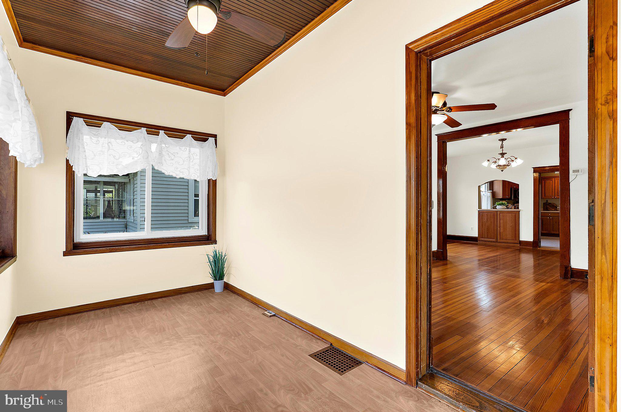 NORTH HALETHORPE - Residential