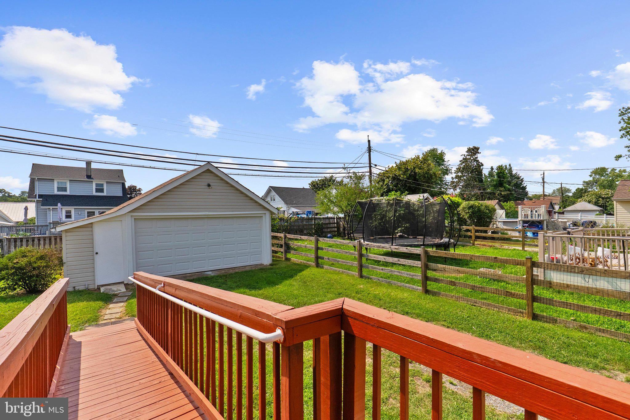 NORTH HALETHORPE - Residential