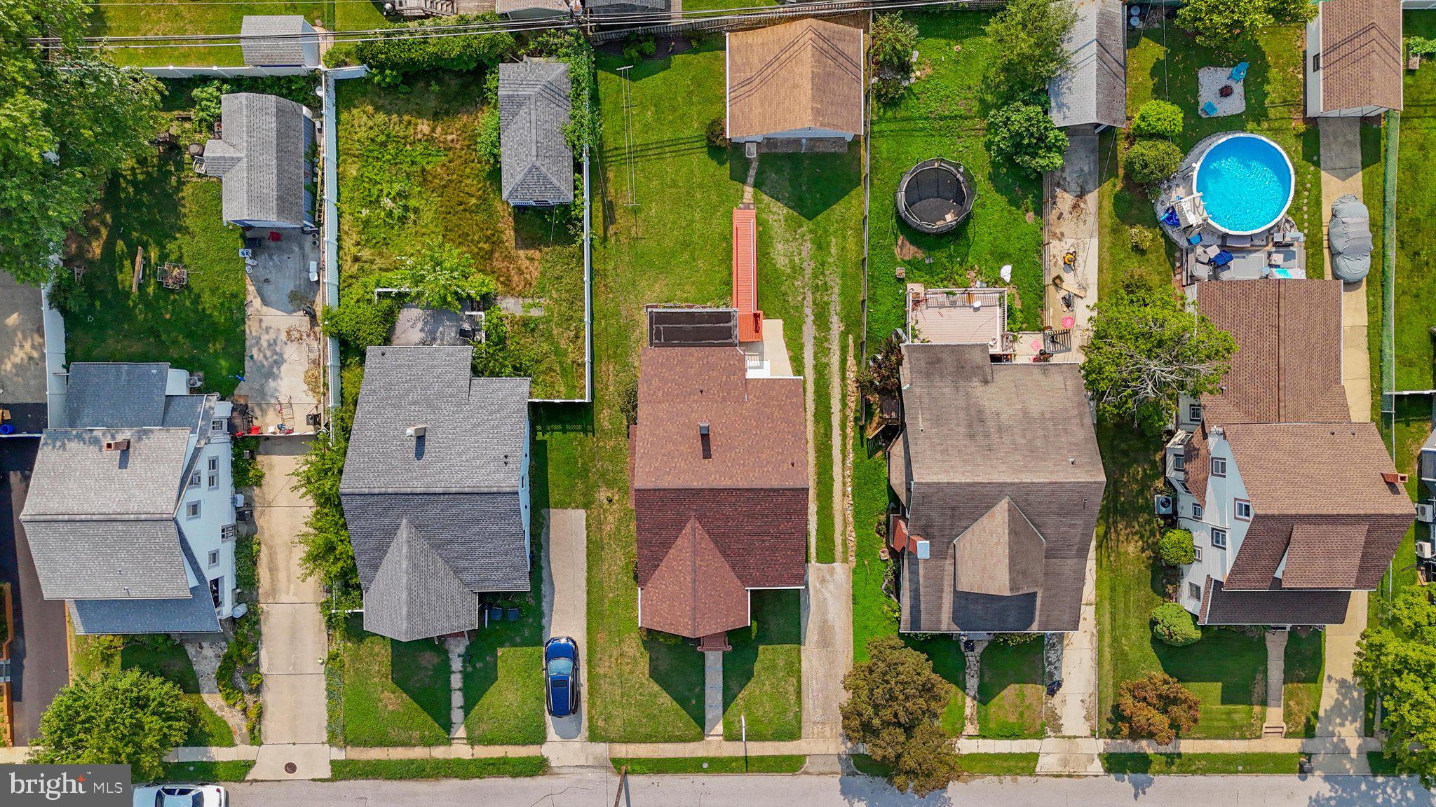 NORTH HALETHORPE - Residential