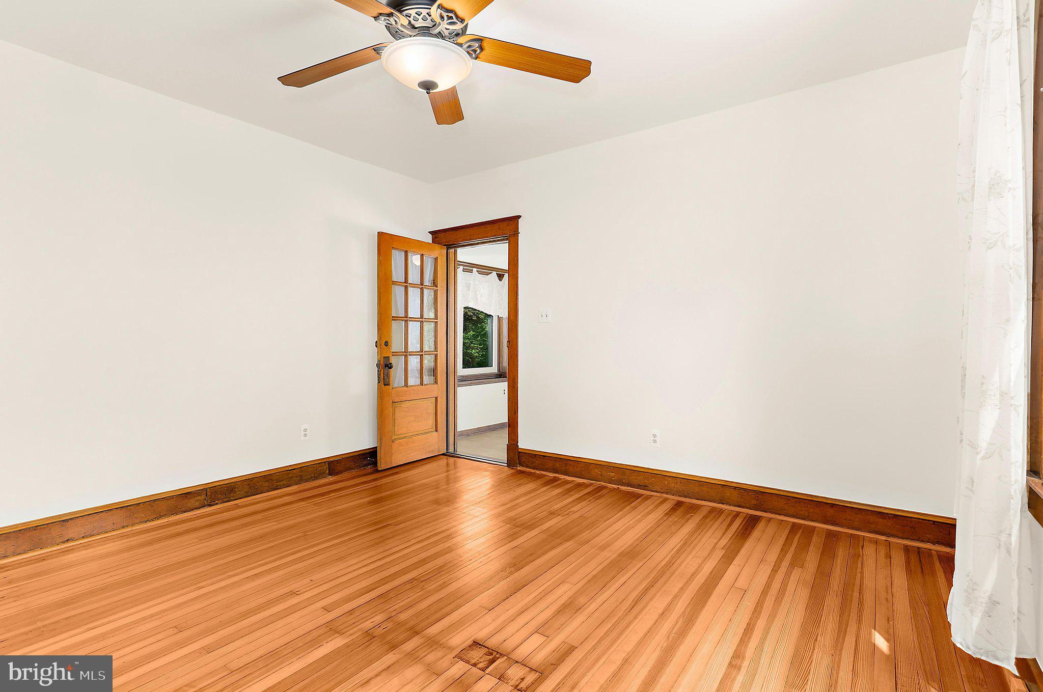 NORTH HALETHORPE - Residential