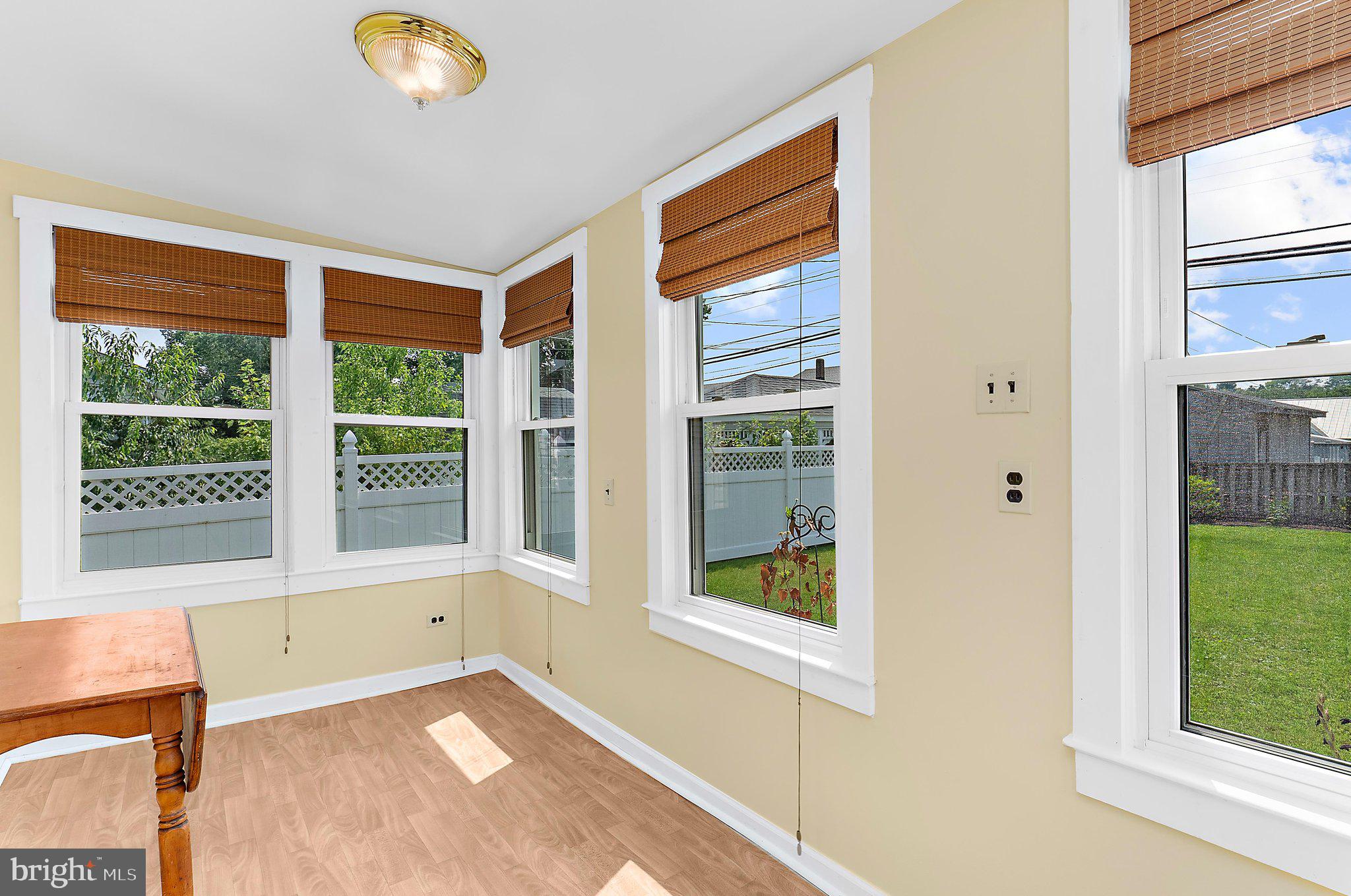NORTH HALETHORPE - Residential