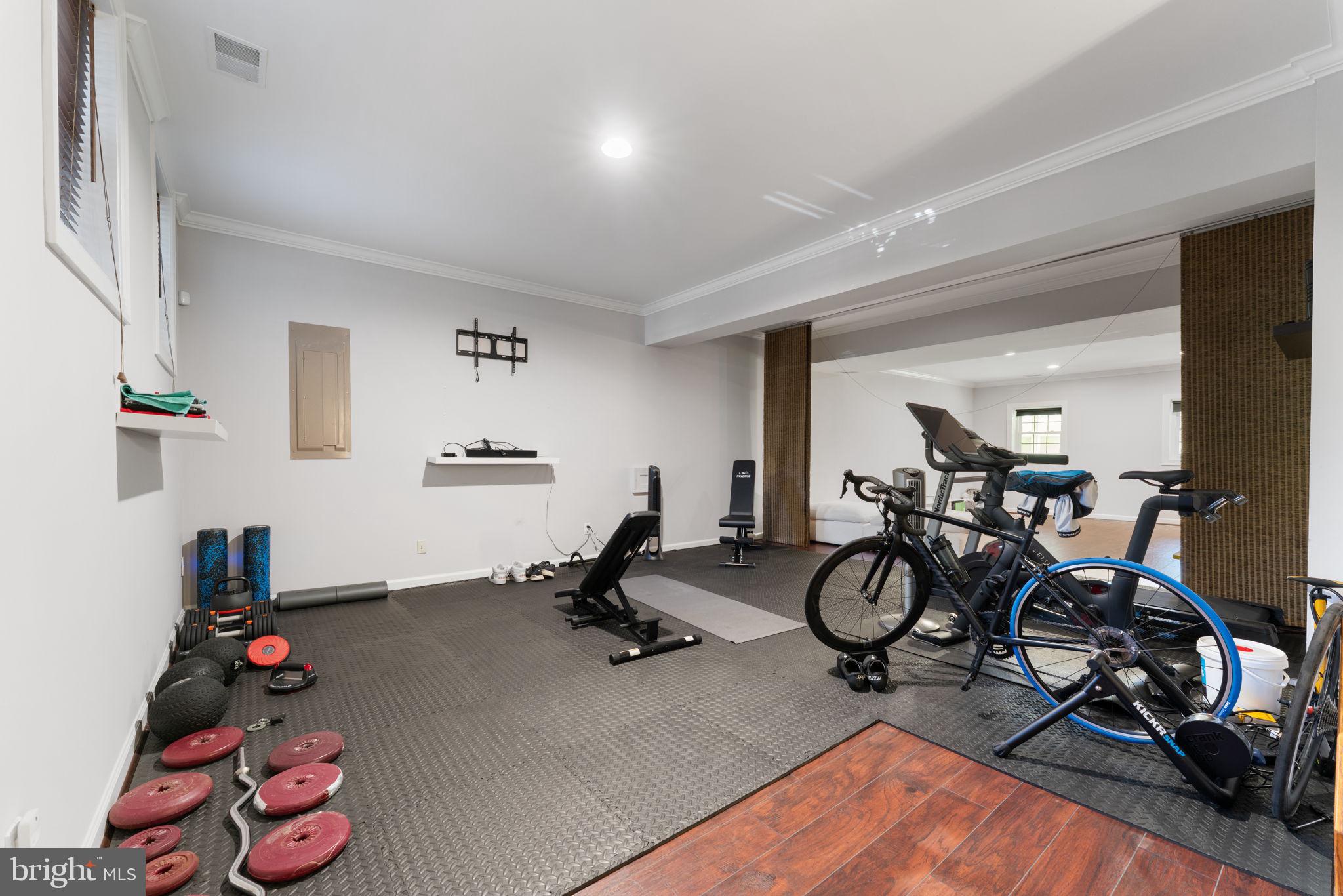 FOX CREEK - Residential Lease