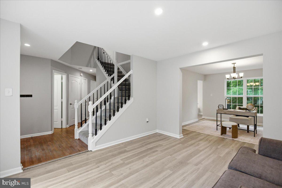 RICHFIELD STATION VILLAGE - Residential