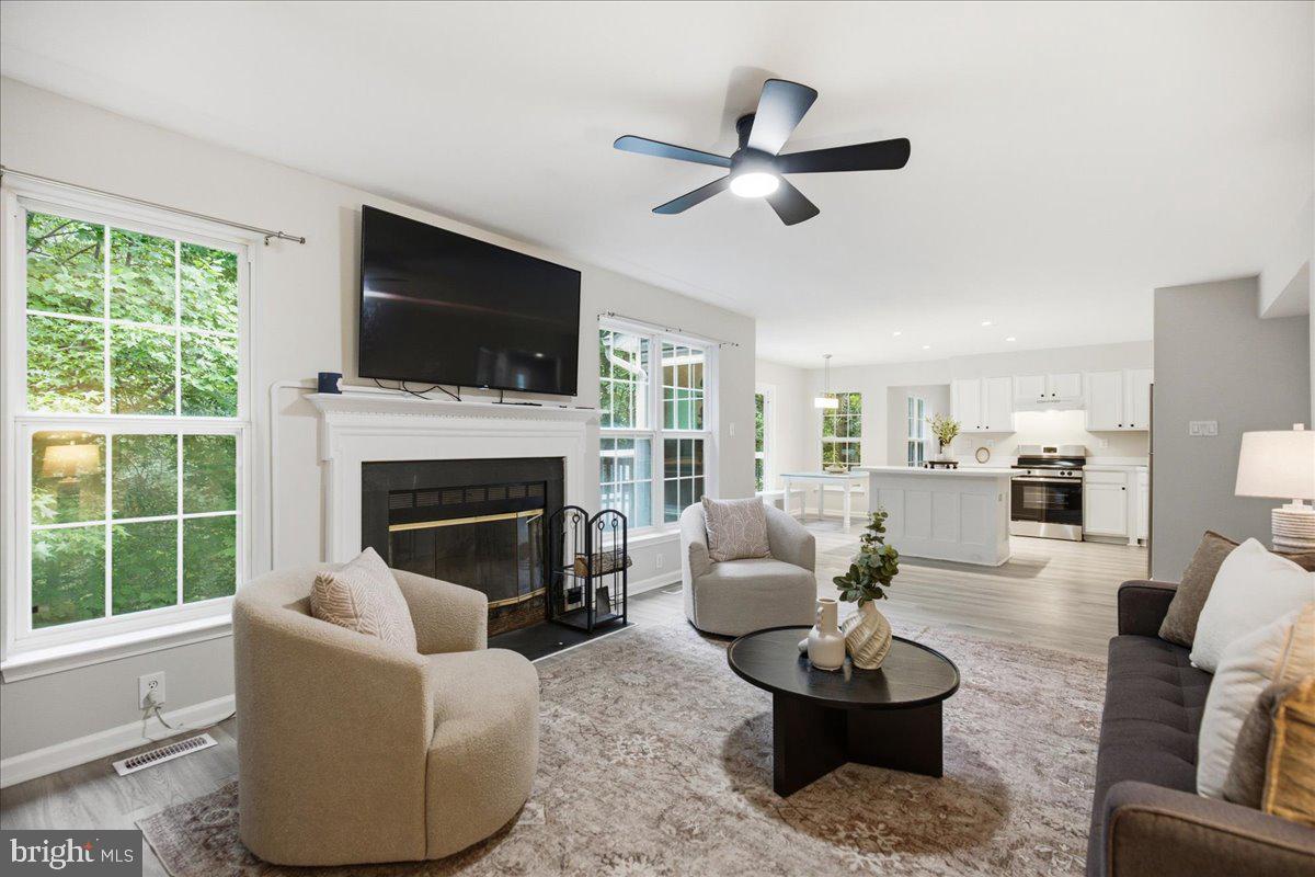 RICHFIELD STATION VILLAGE - Residential