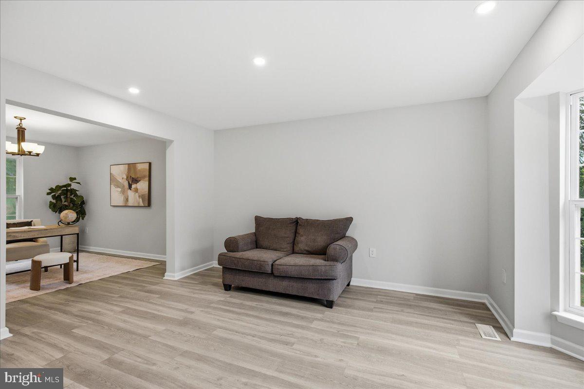 RICHFIELD STATION VILLAGE - Residential