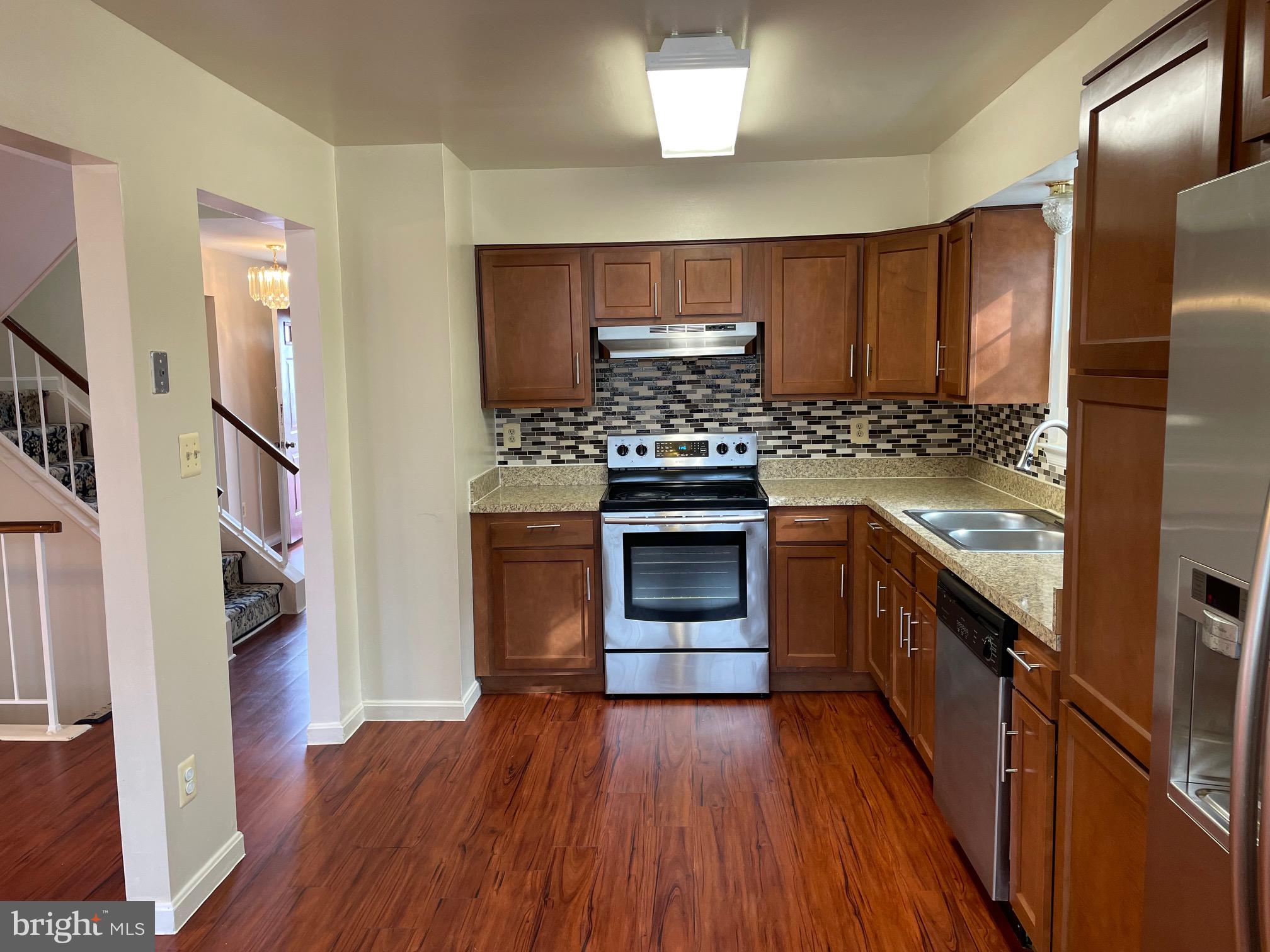 ALEXANDRIA - Residential Lease