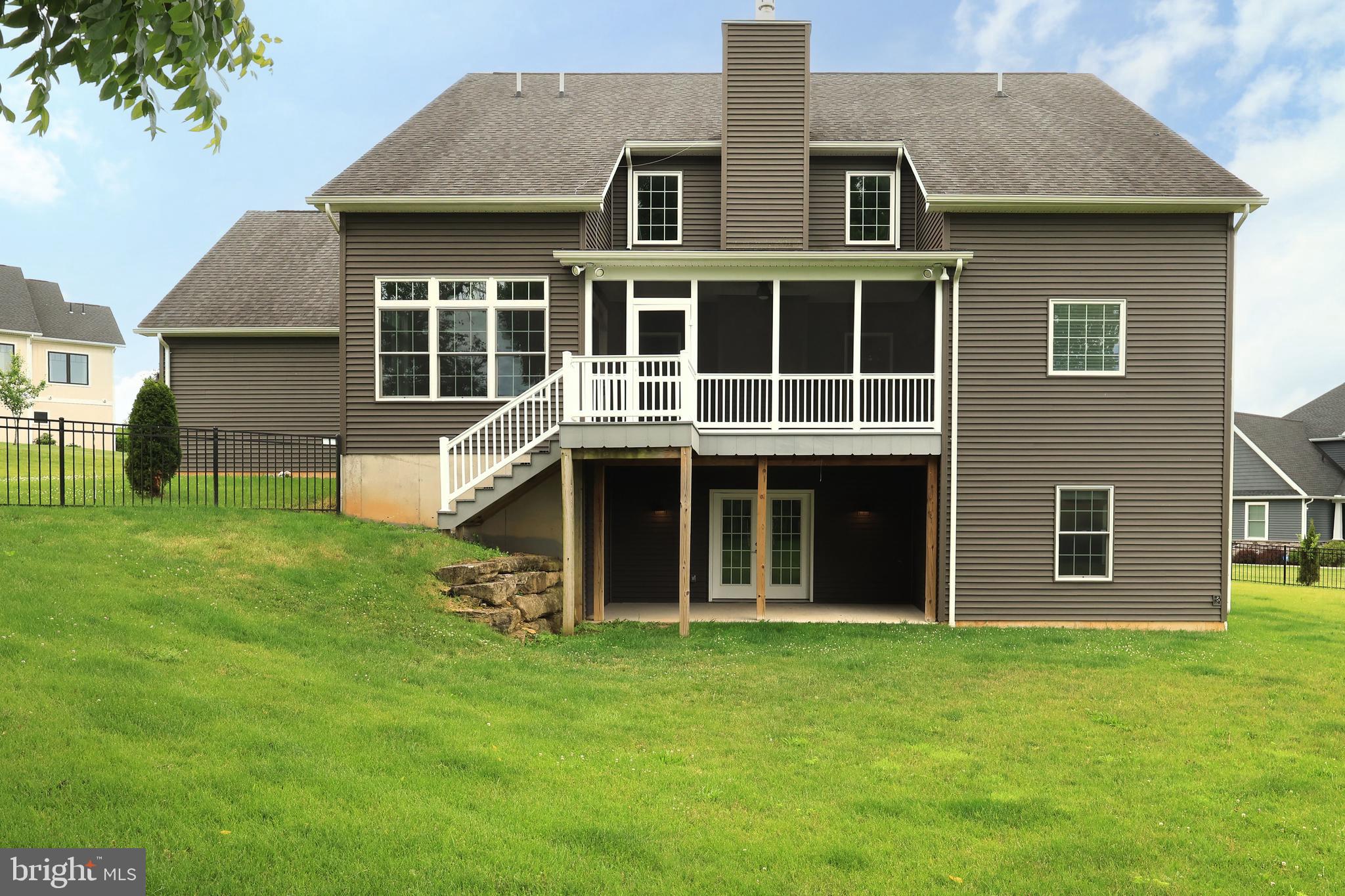 STEARNS CROSSING - Residential
