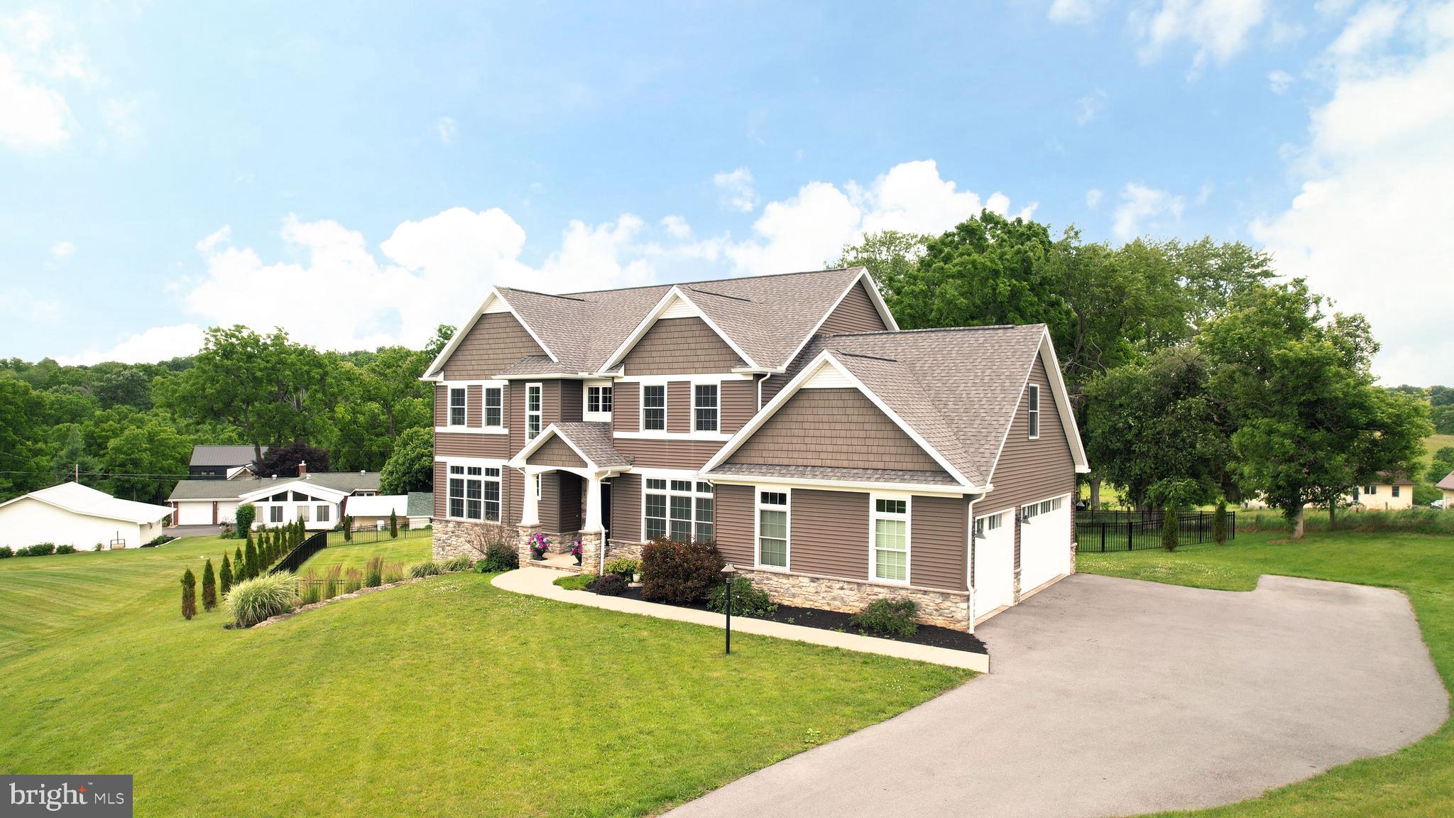 STEARNS CROSSING - Residential