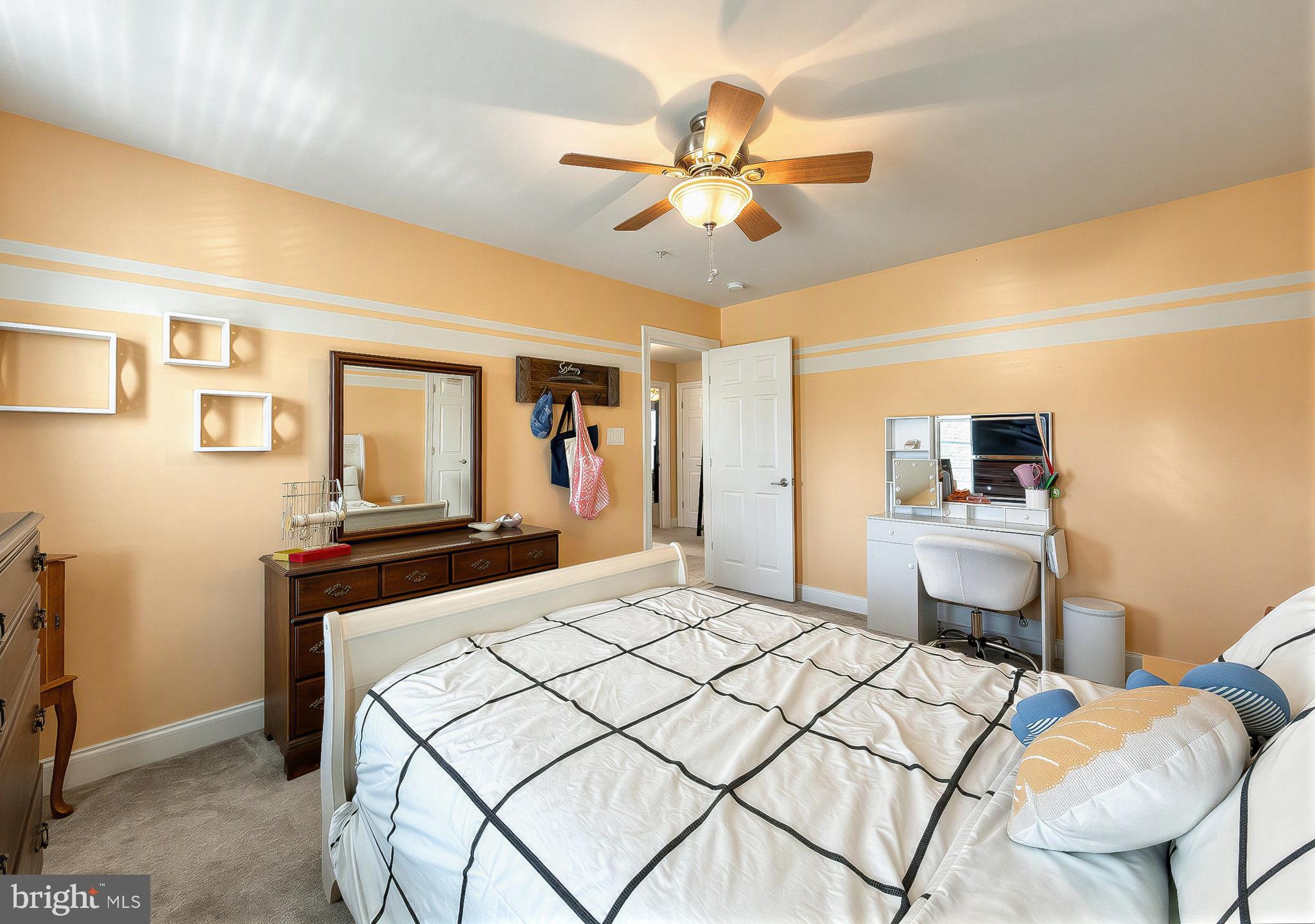 BROAD CREEK - Residential