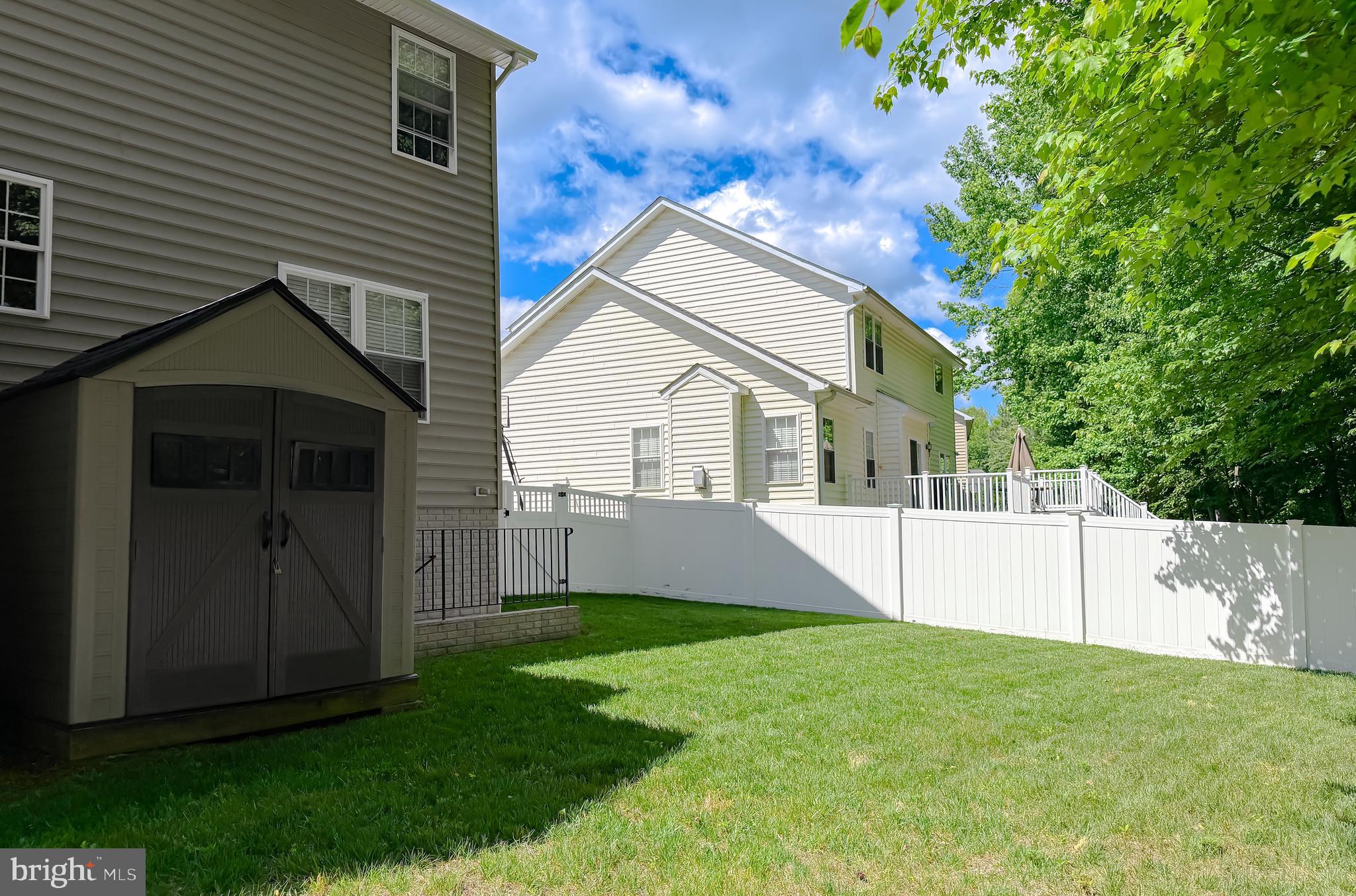 BROAD CREEK - Residential