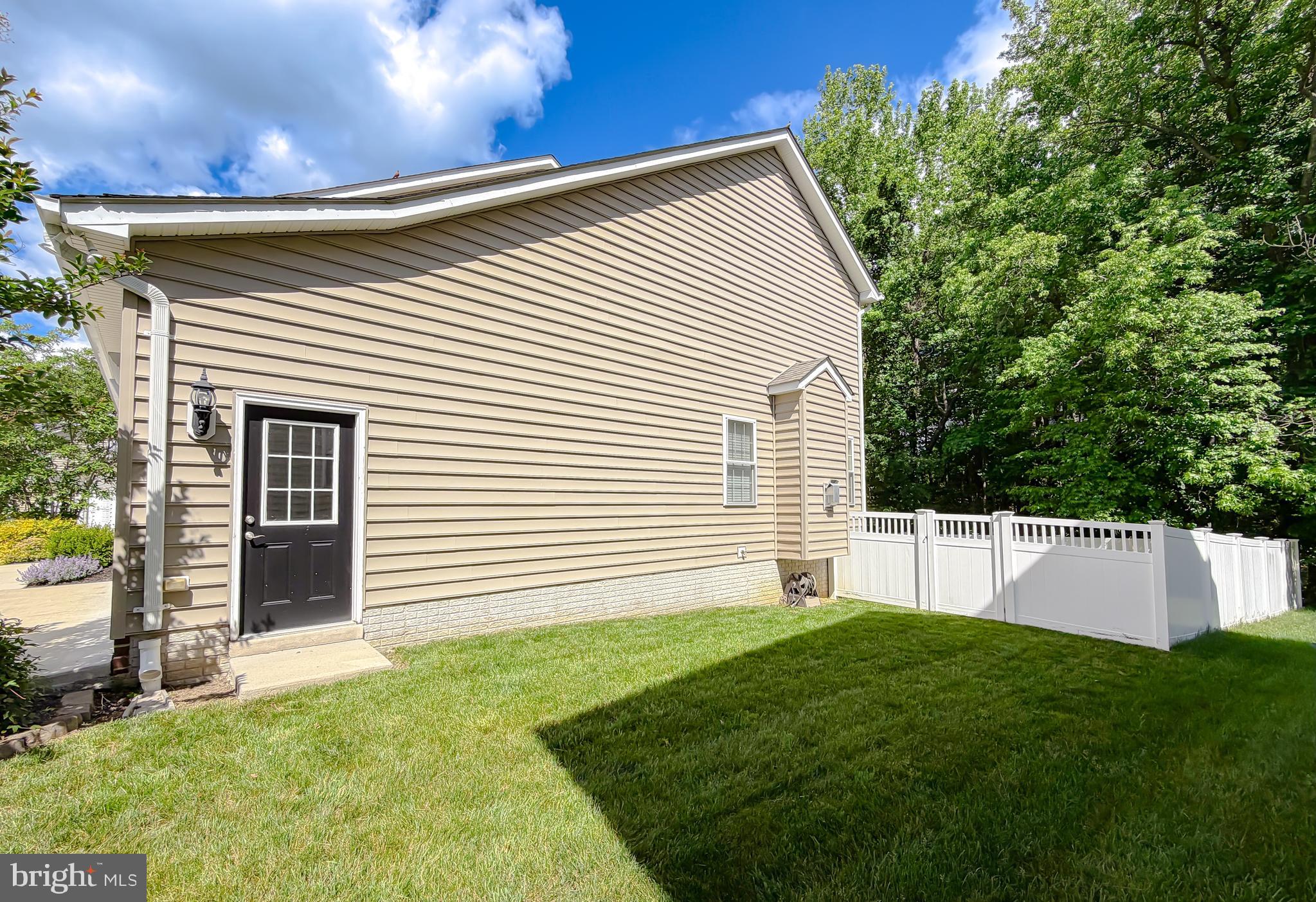 BROAD CREEK - Residential
