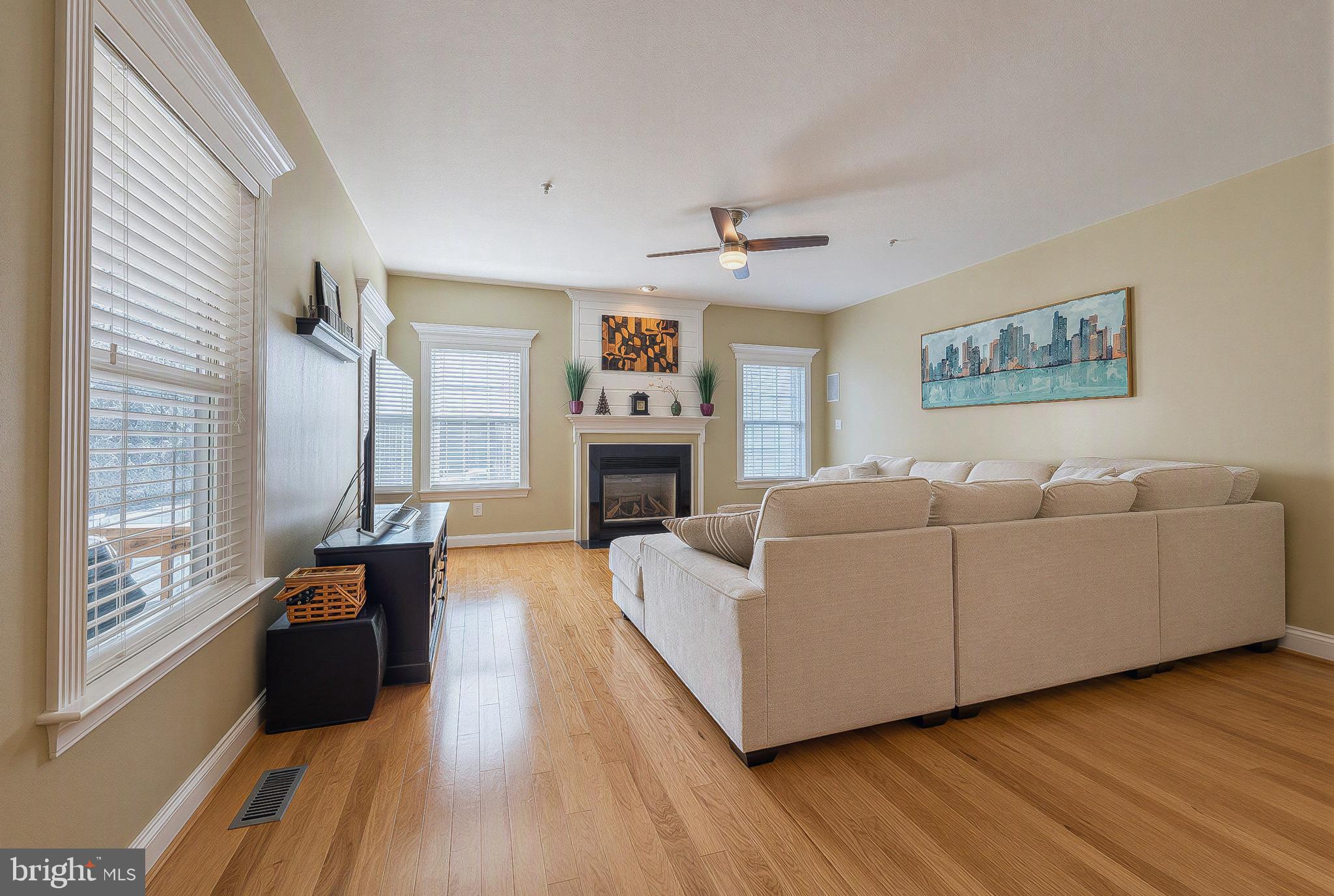 BROAD CREEK - Residential