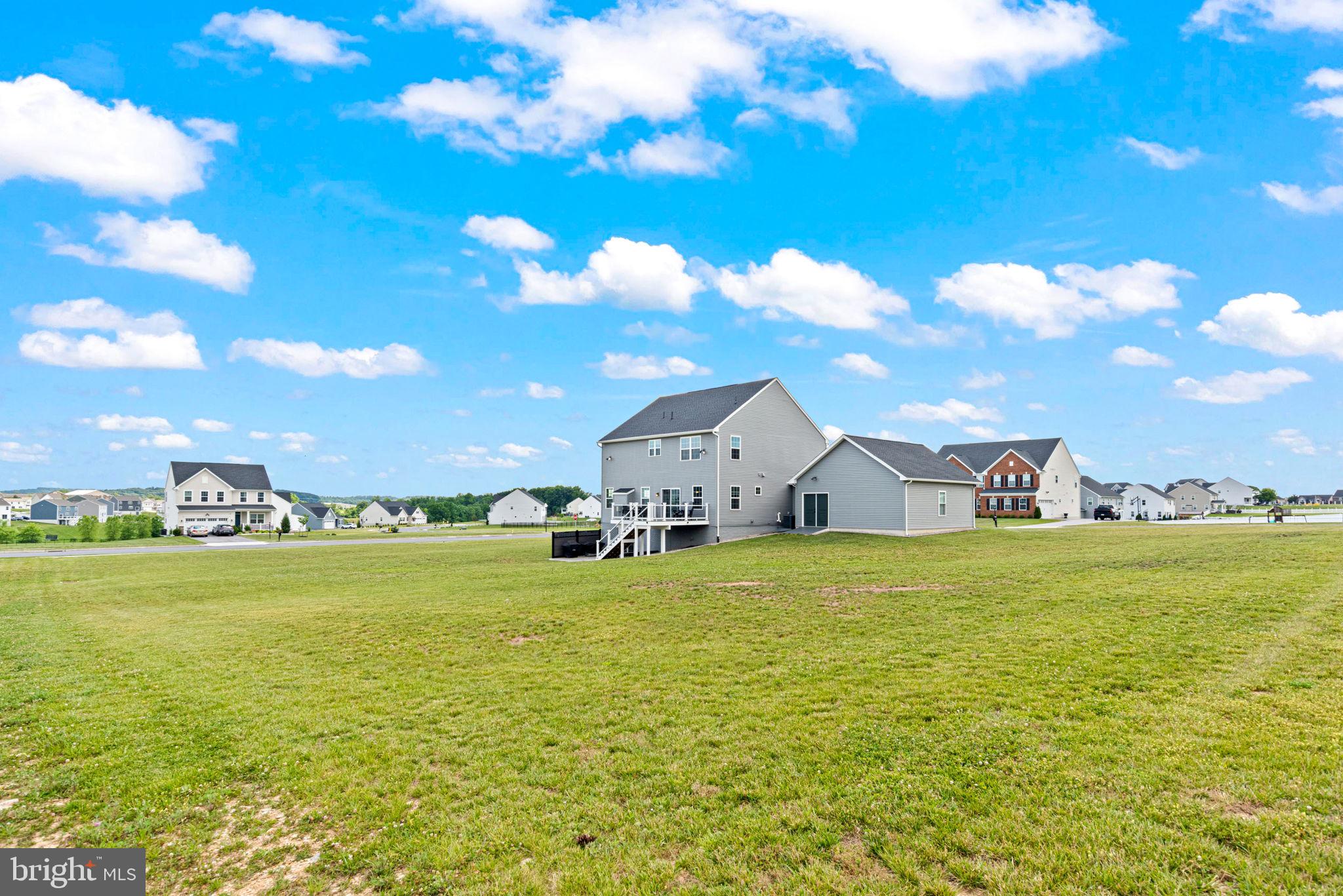 HIGH POINTE SOUTH - Residential