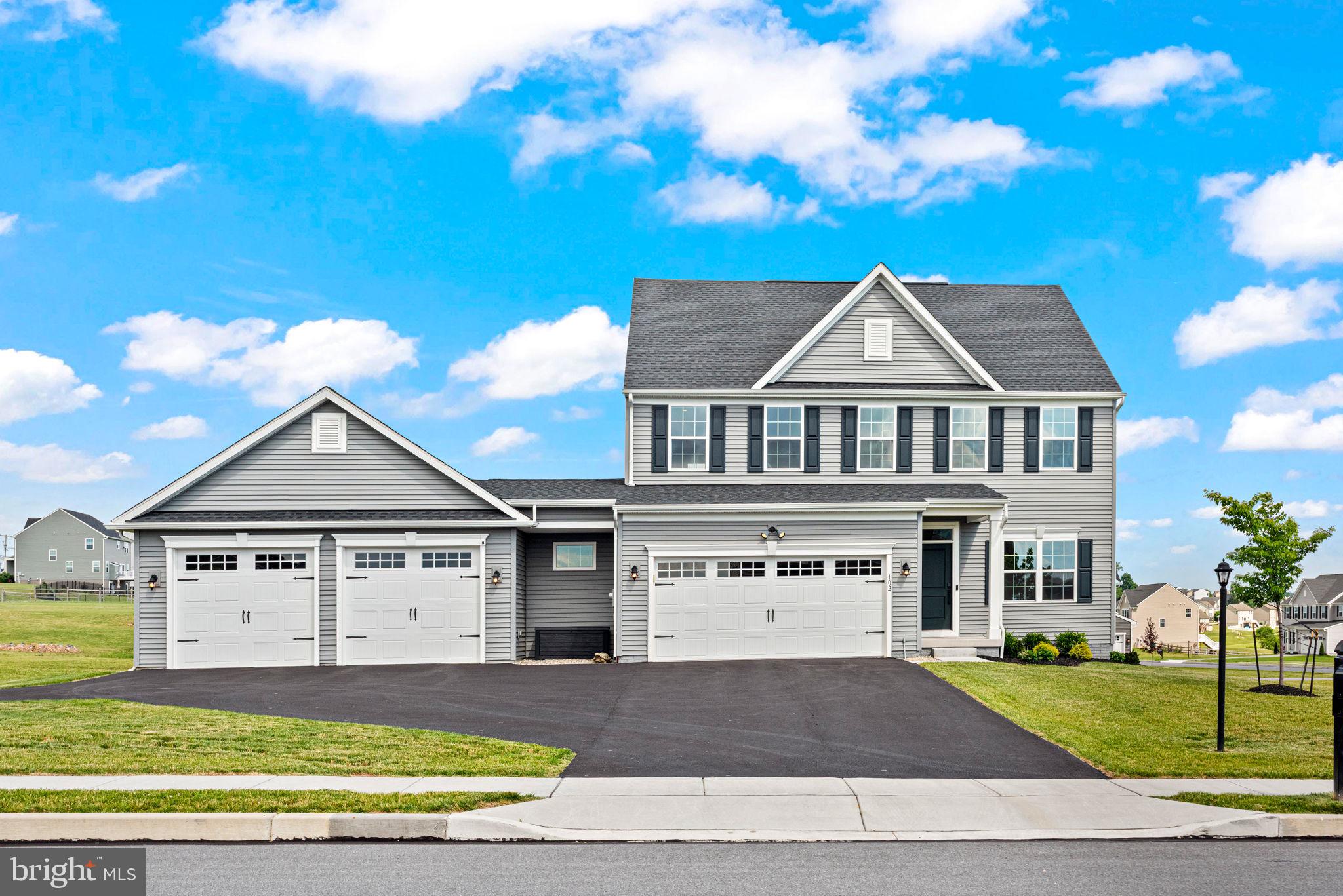 HIGH POINTE SOUTH - Residential