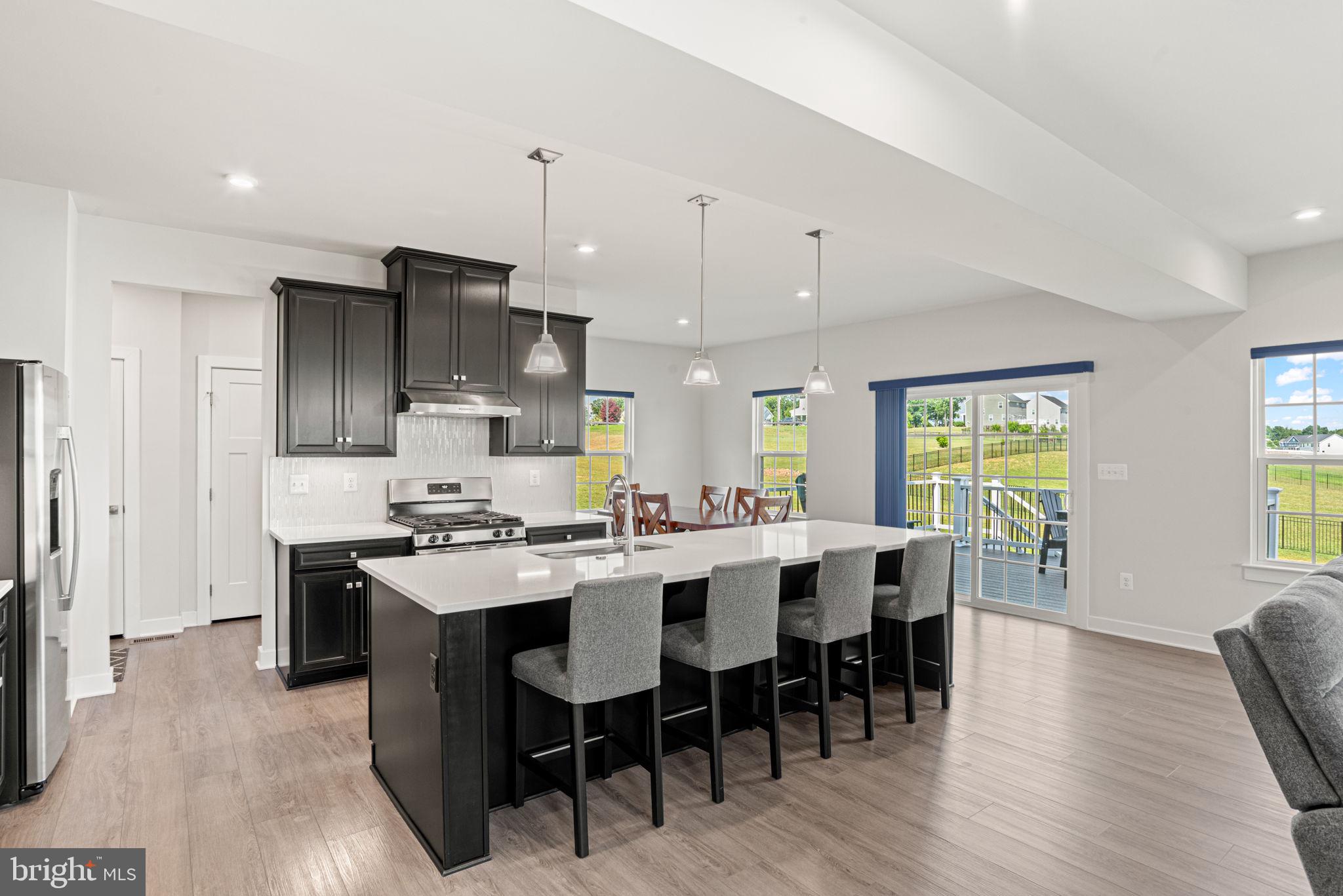 HIGH POINTE SOUTH - Residential