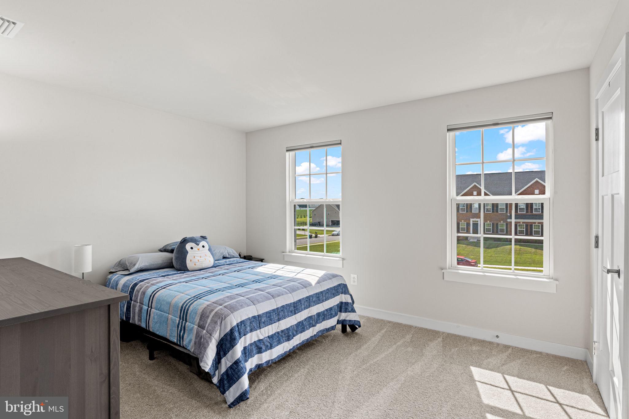 HIGH POINTE SOUTH - Residential
