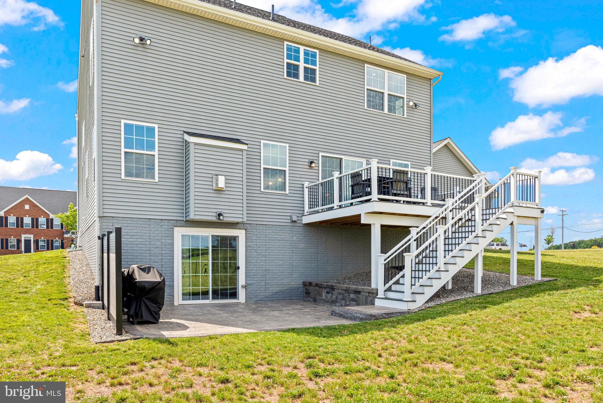 HIGH POINTE SOUTH - Residential