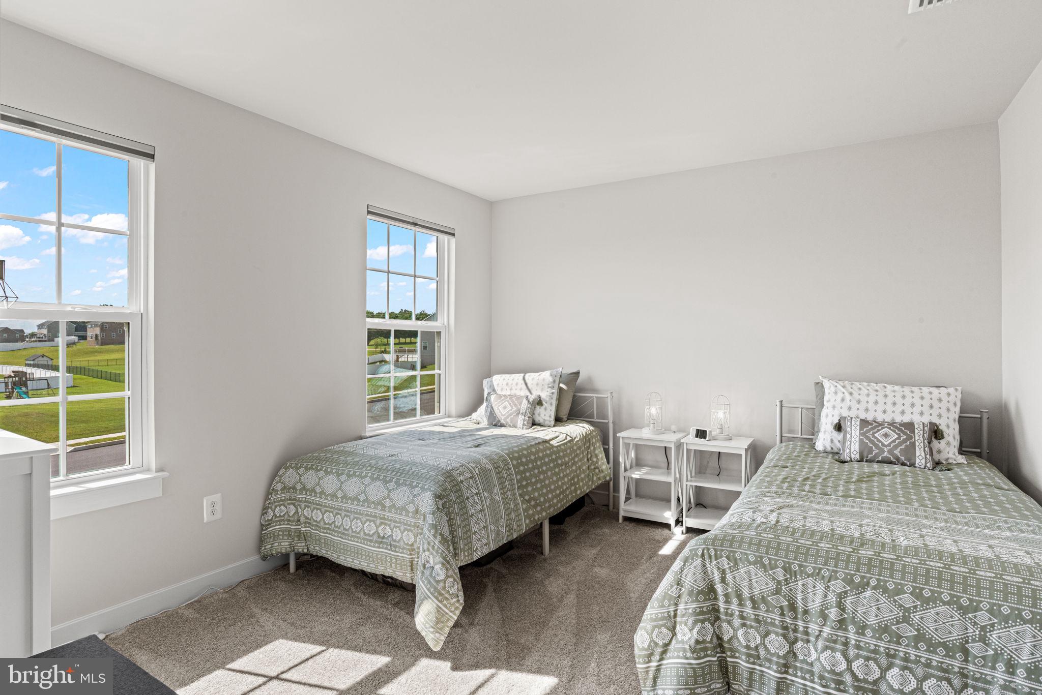 HIGH POINTE SOUTH - Residential