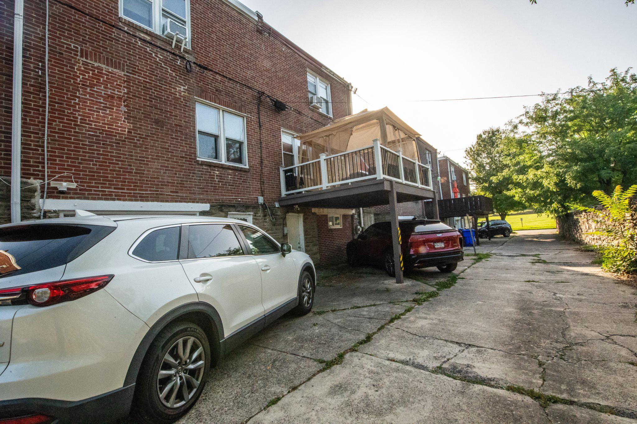 ELKINS PARK - Residential