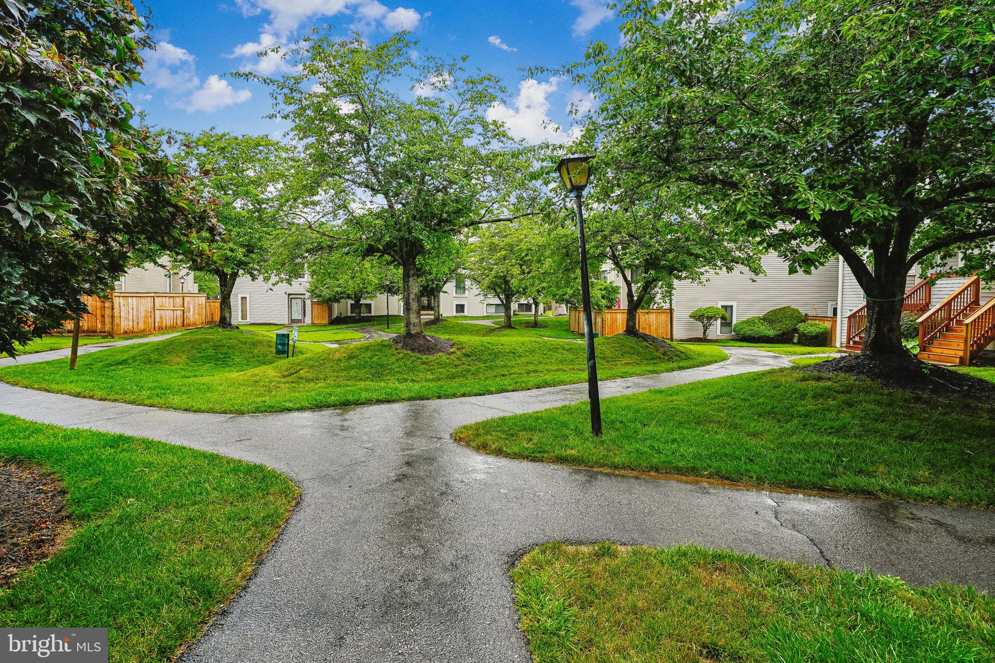 VILLAGE GREEN - Residential