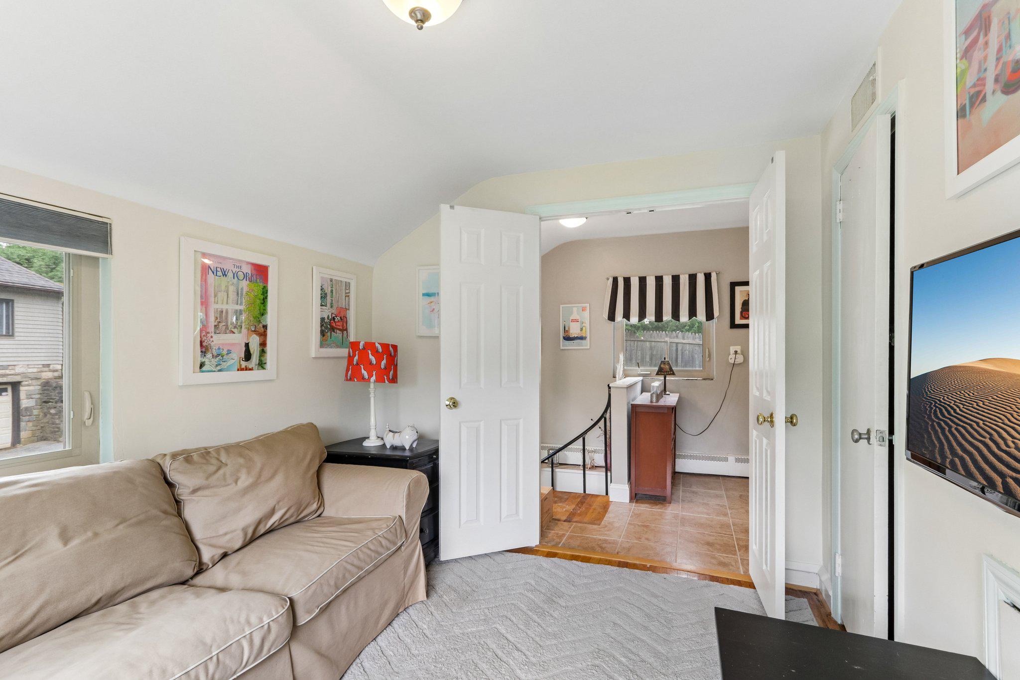 PENN WYNNE - Residential