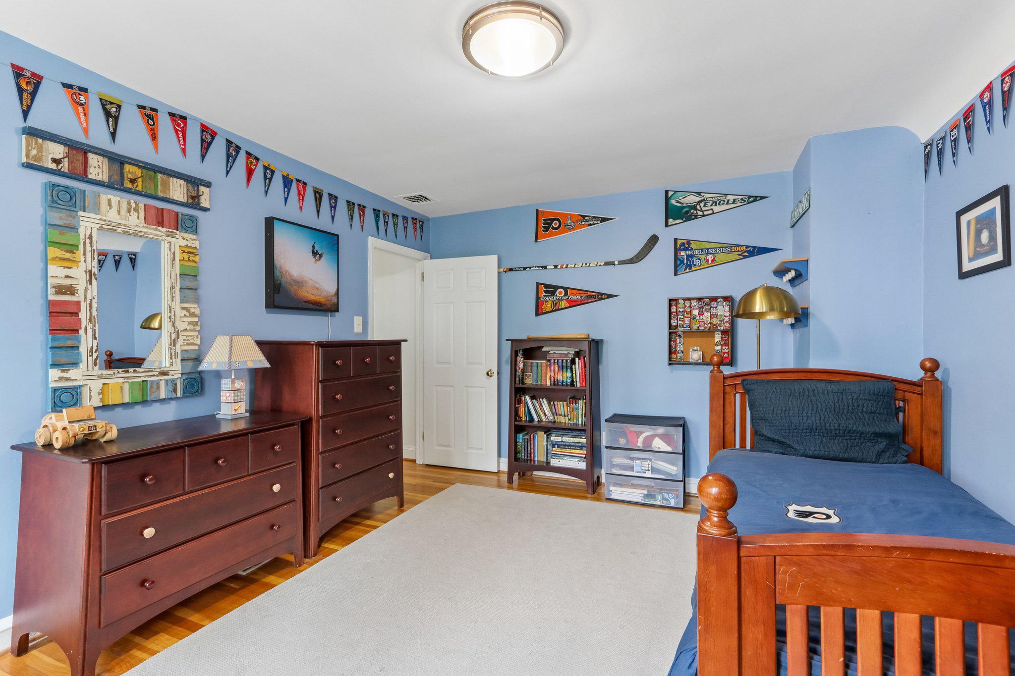 PENN WYNNE - Residential