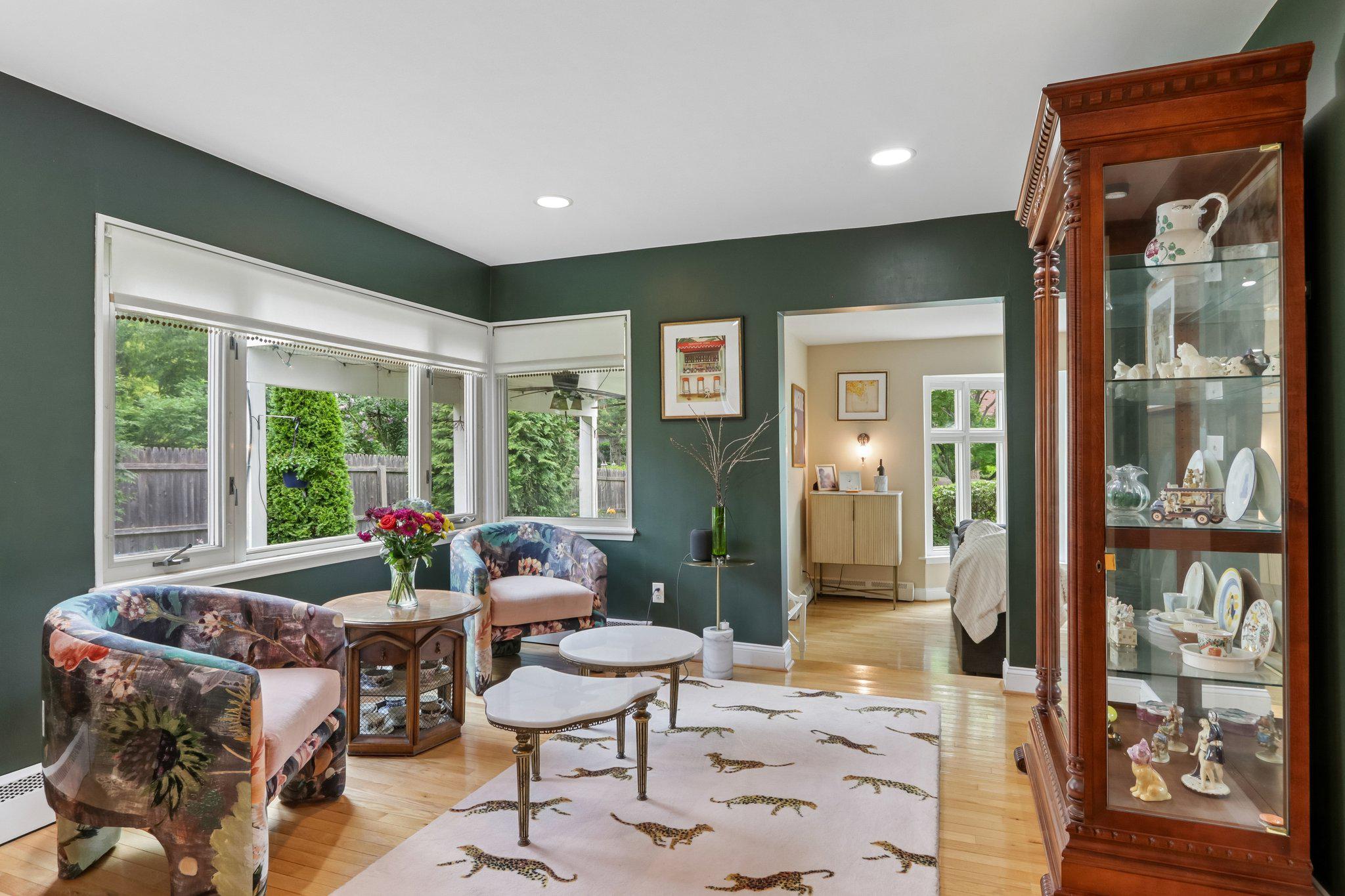 PENN WYNNE - Residential