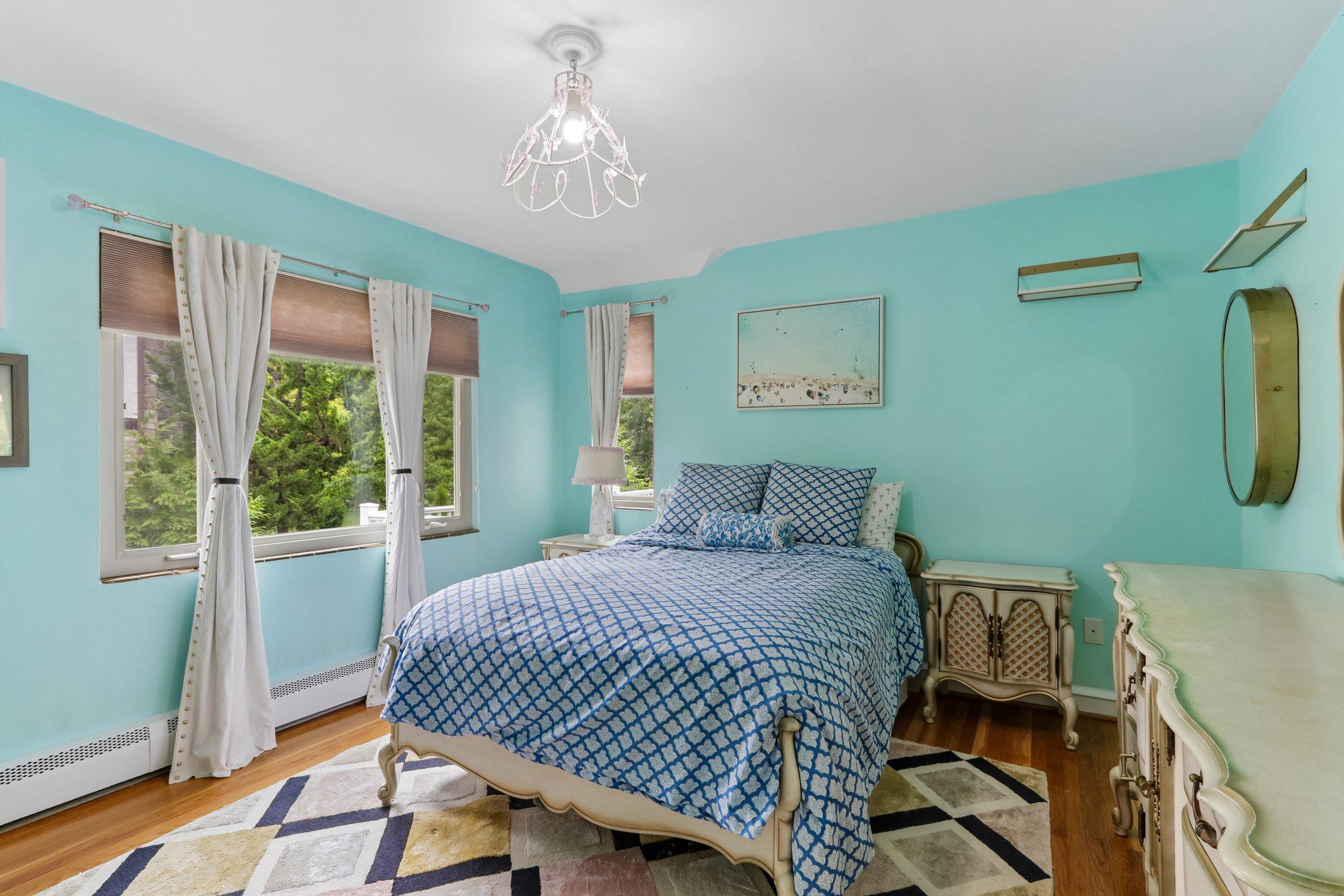 PENN WYNNE - Residential