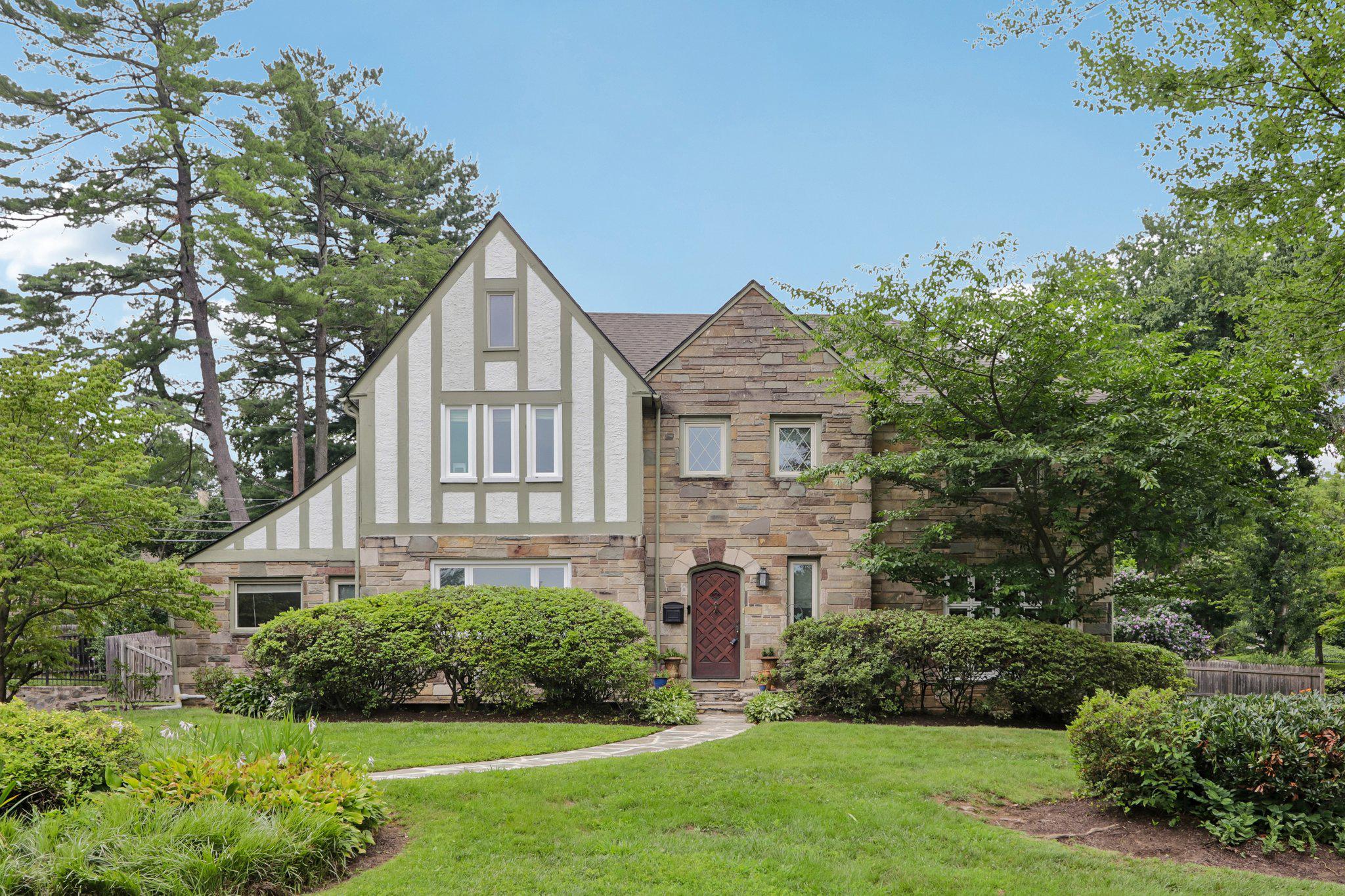 PENN WYNNE - Residential