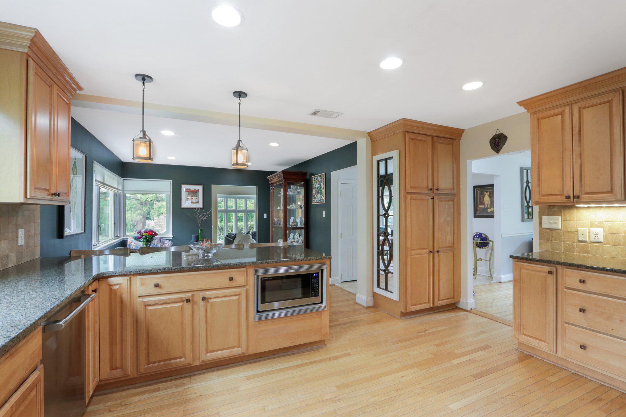 PENN WYNNE - Residential