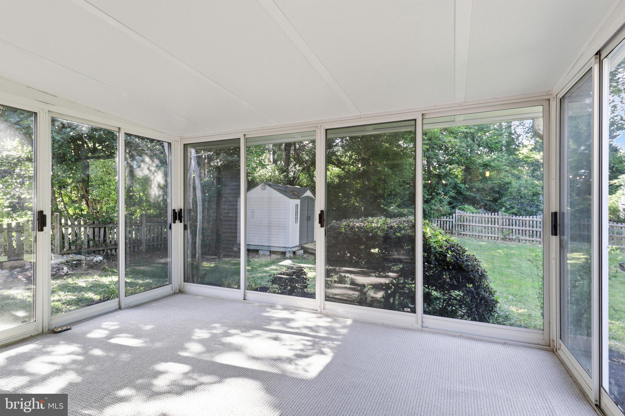 HUNTERS CREEK - Residential
