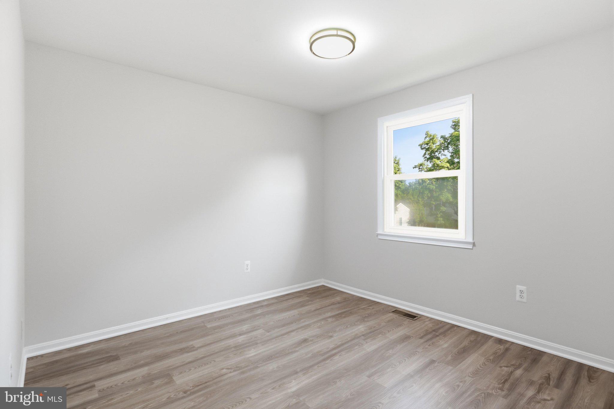HUNTERS CREEK - Residential