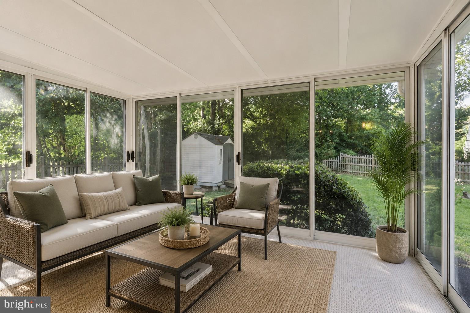 HUNTERS CREEK - Residential