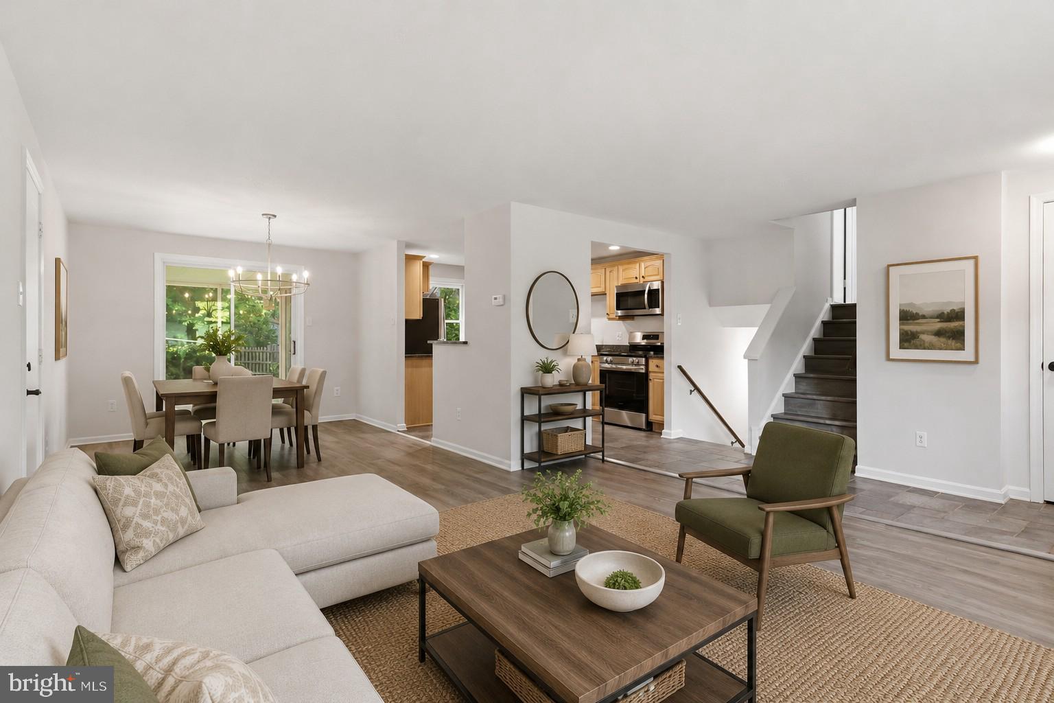 HUNTERS CREEK - Residential